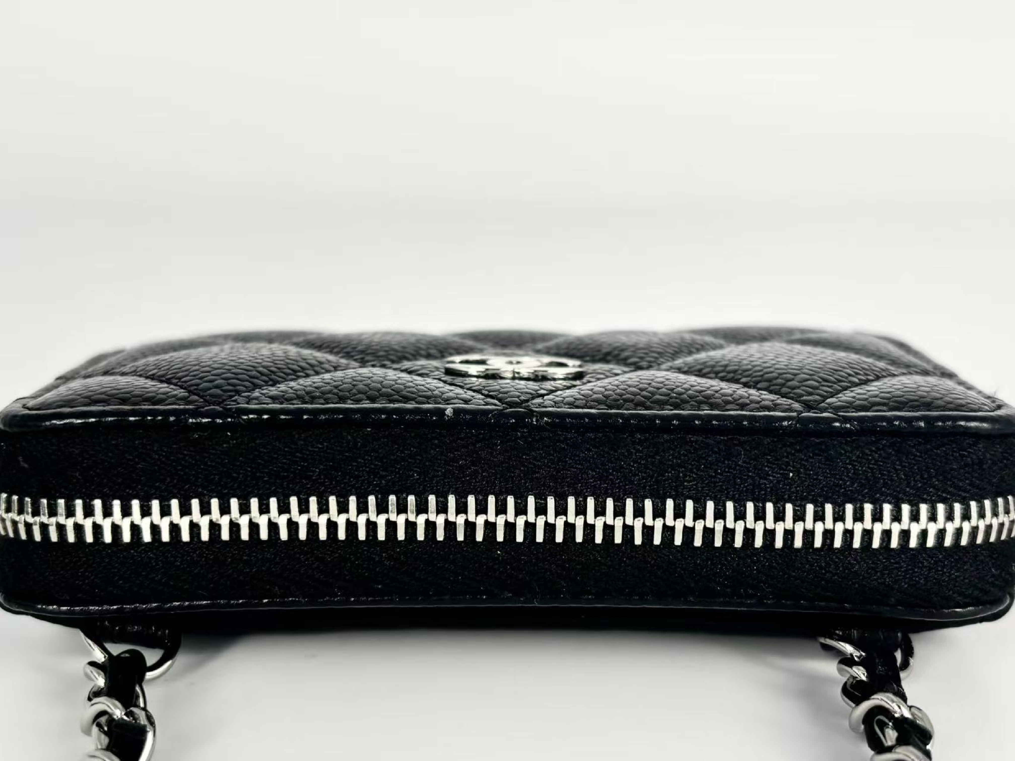 Matelassé Caviar Skin Coin Case Chain Wallet Black Shoulder Bag — view 3