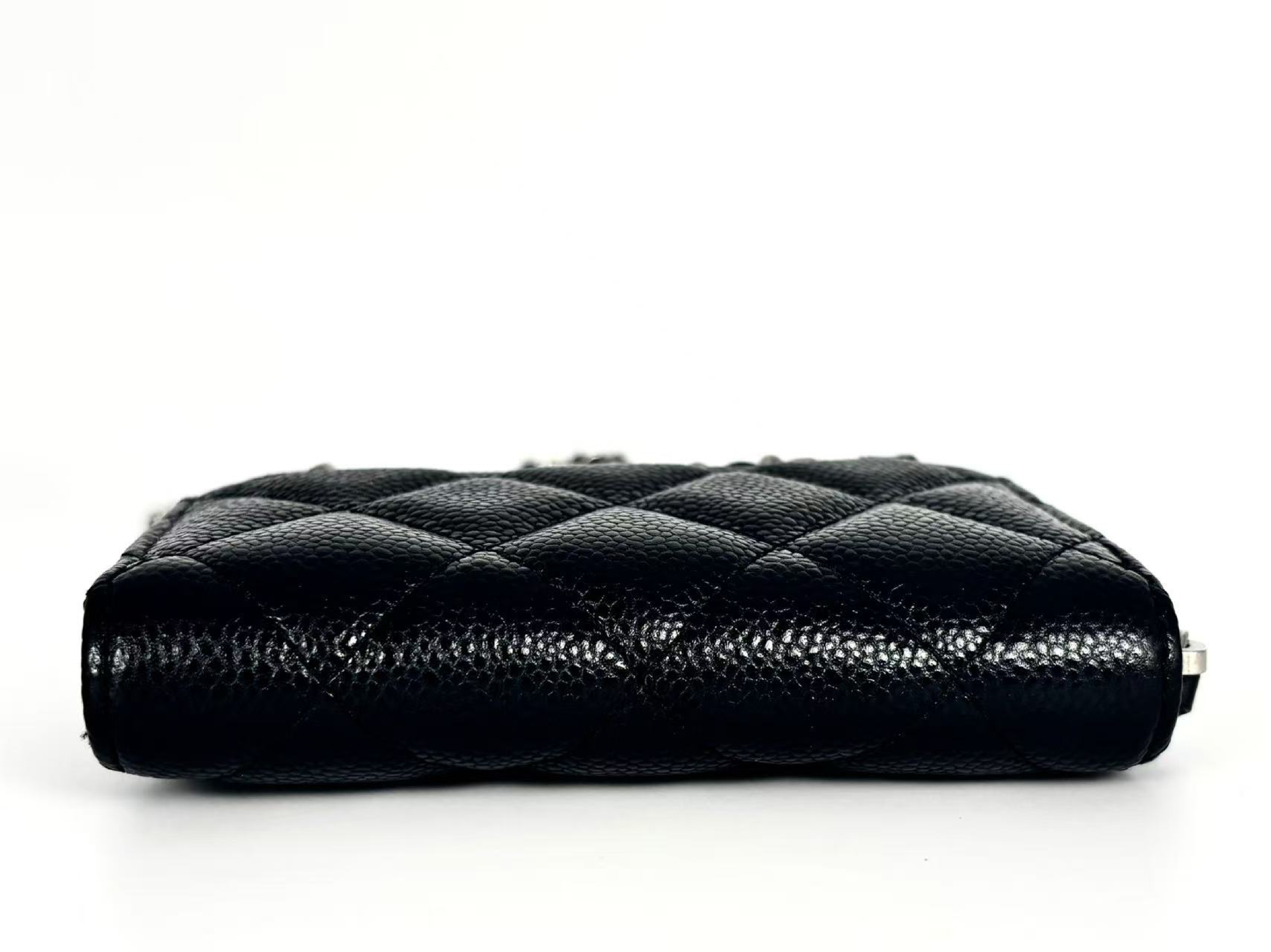 Matelassé Caviar Skin Coin Case Chain Wallet Black Shoulder Bag — view 4