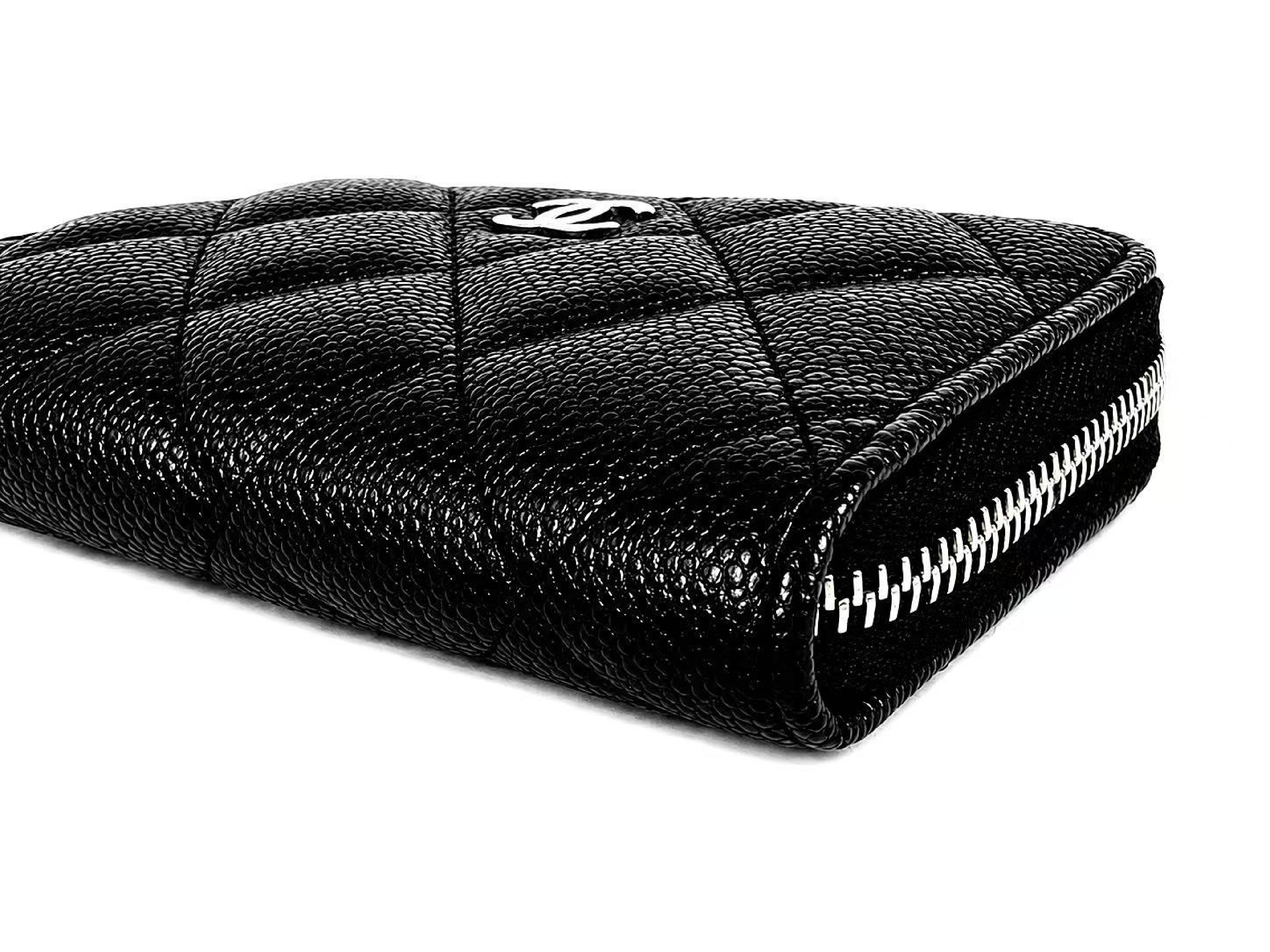 Matelassé Caviar Skin Coin Case Chain Wallet Black Shoulder Bag — view 9