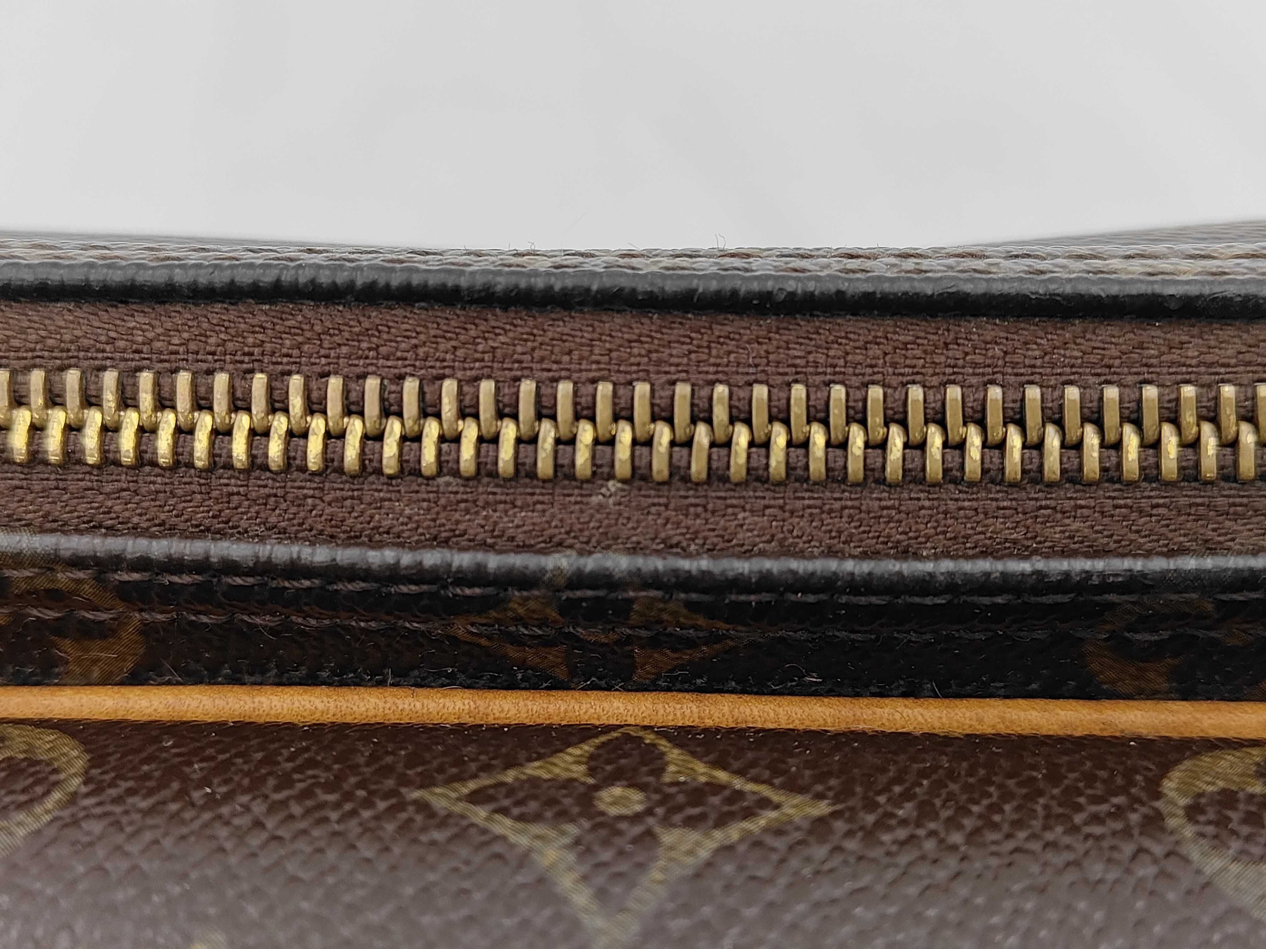 Reporter PM M45254 Monogram Shoulder Bag — view 8