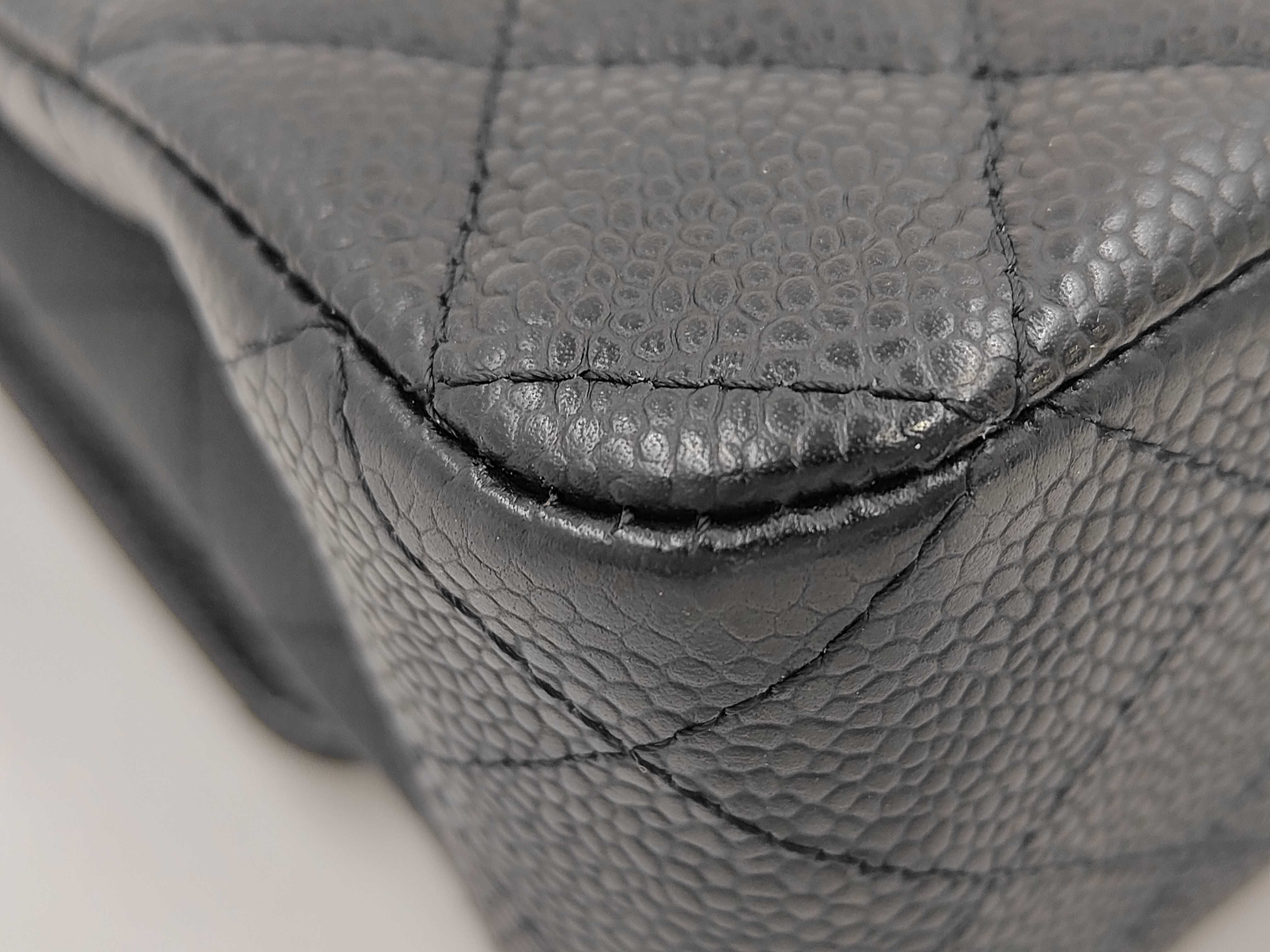 Matelassé 25 Double Flap Double Chain Caviar Shoulder Bag — view 5