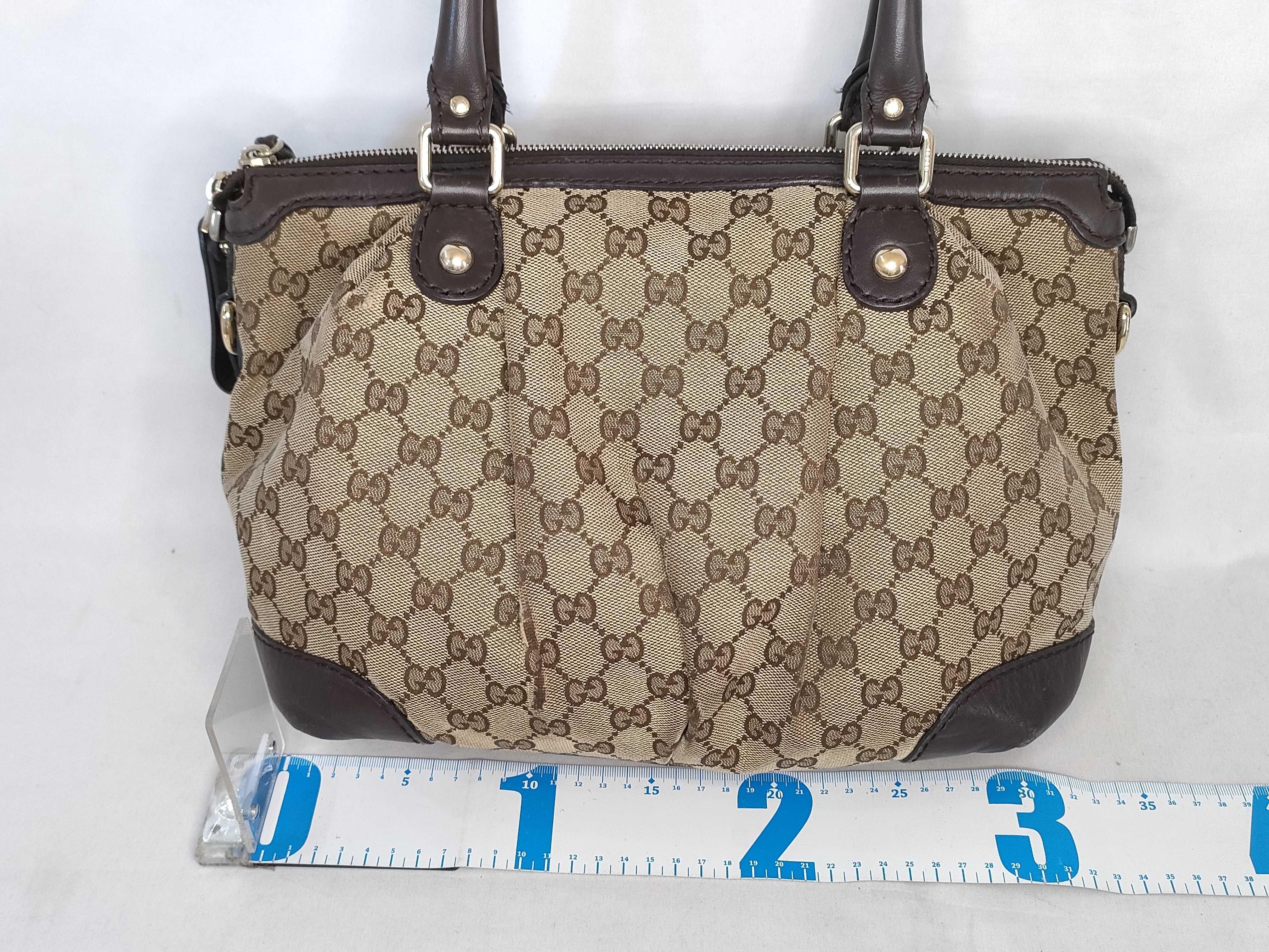 GG Canvas Gucci Sukey Handbag GG Canvas 247902 Handbag — view 2