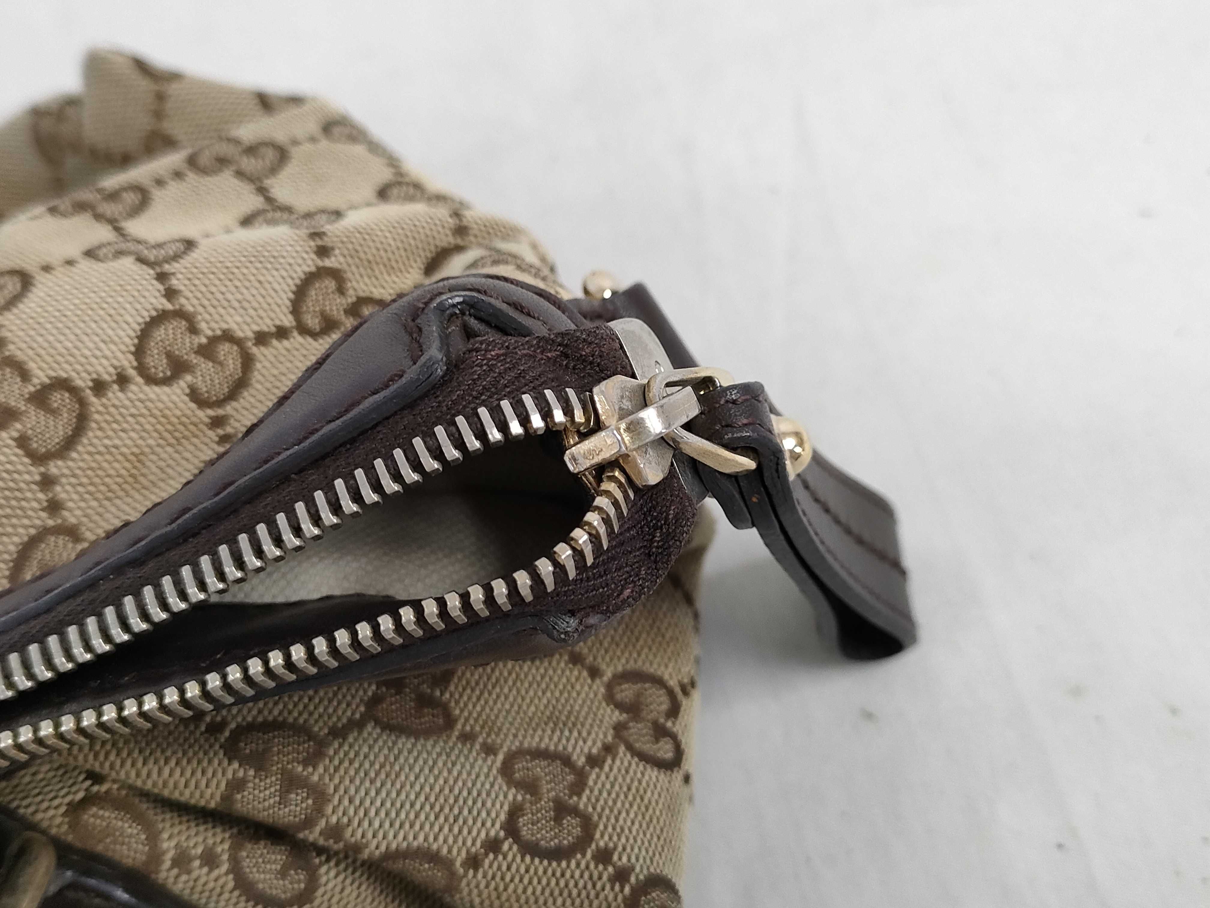 GG Canvas Gucci Sukey Handbag GG Canvas 247902 Handbag — view 13