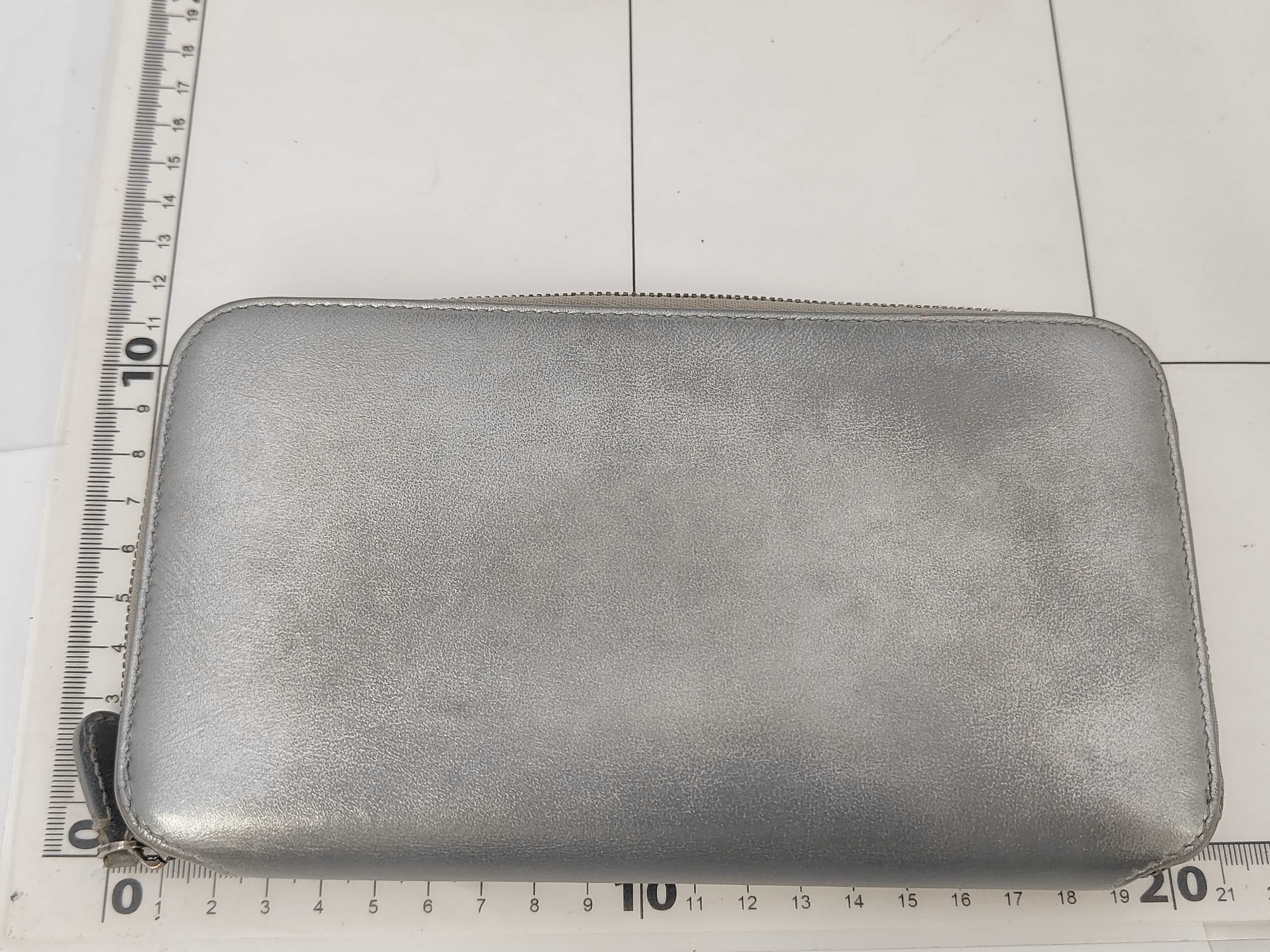 594290 Leather Logo Cash Continental Long Wallet — view 2