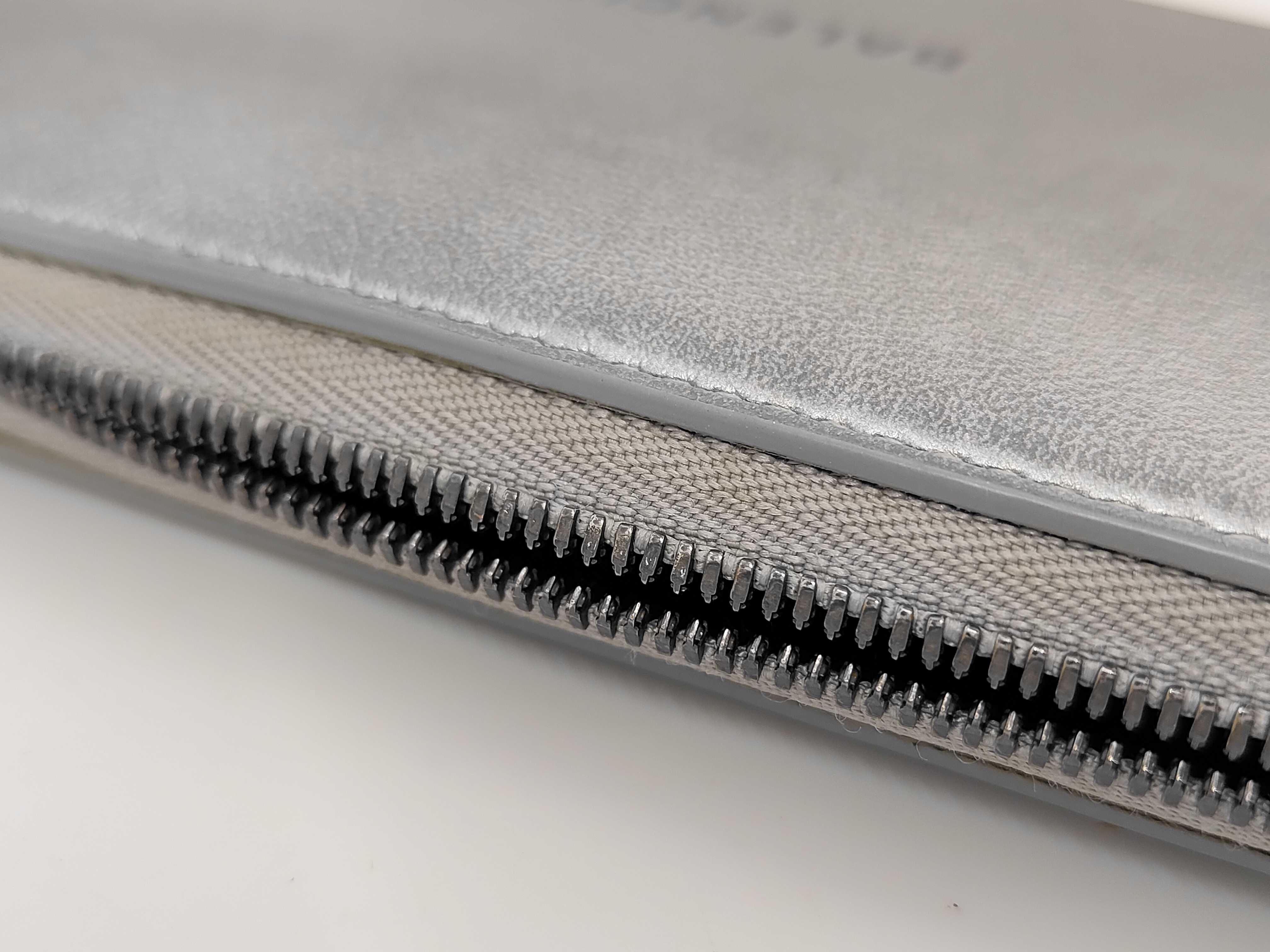 594290 Leather Logo Cash Continental Long Wallet — view 8