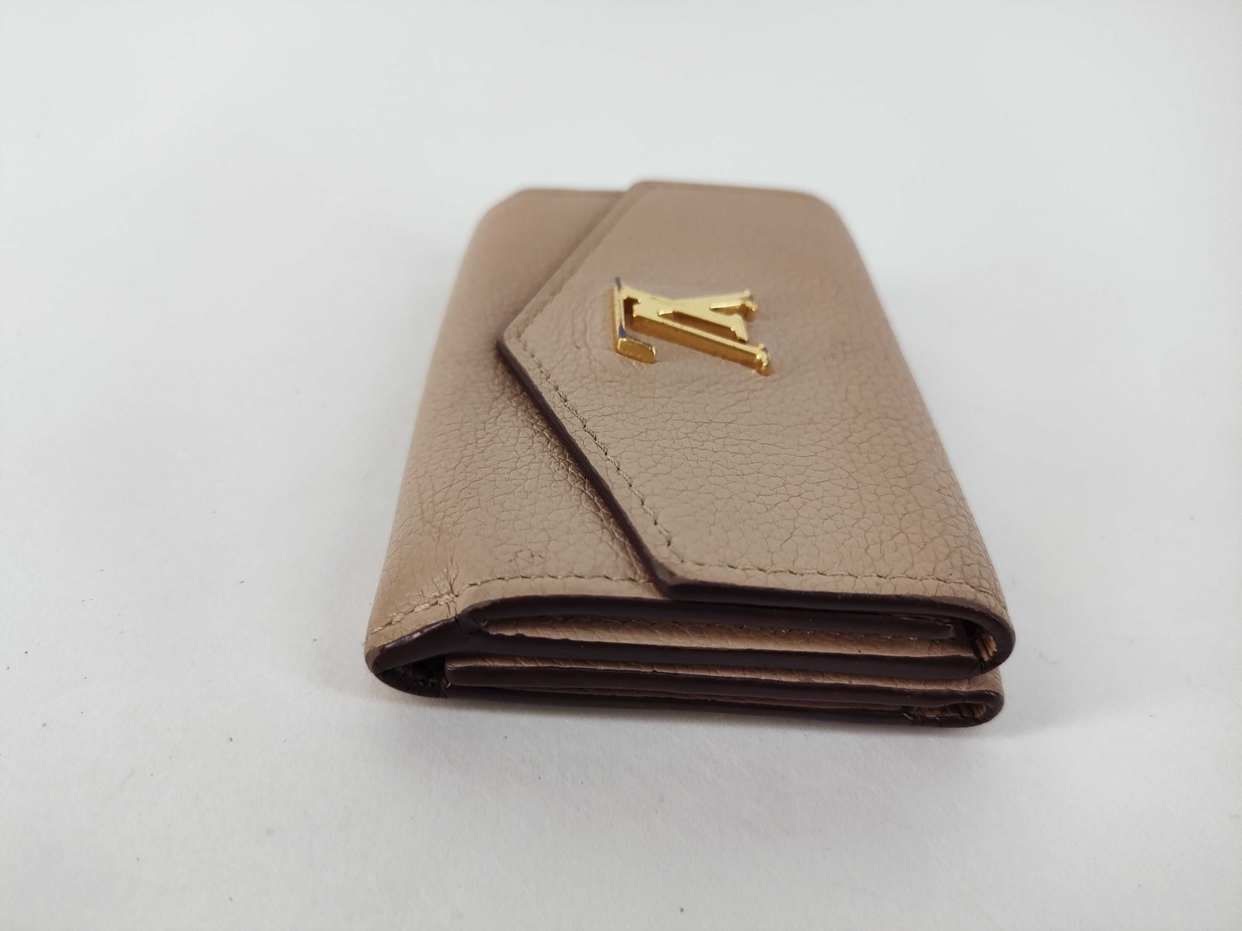 Monogram Louis Vuitton M69340 Portefeuille Lockmini IC Tag Tri-fold Wallet Beige — view 4