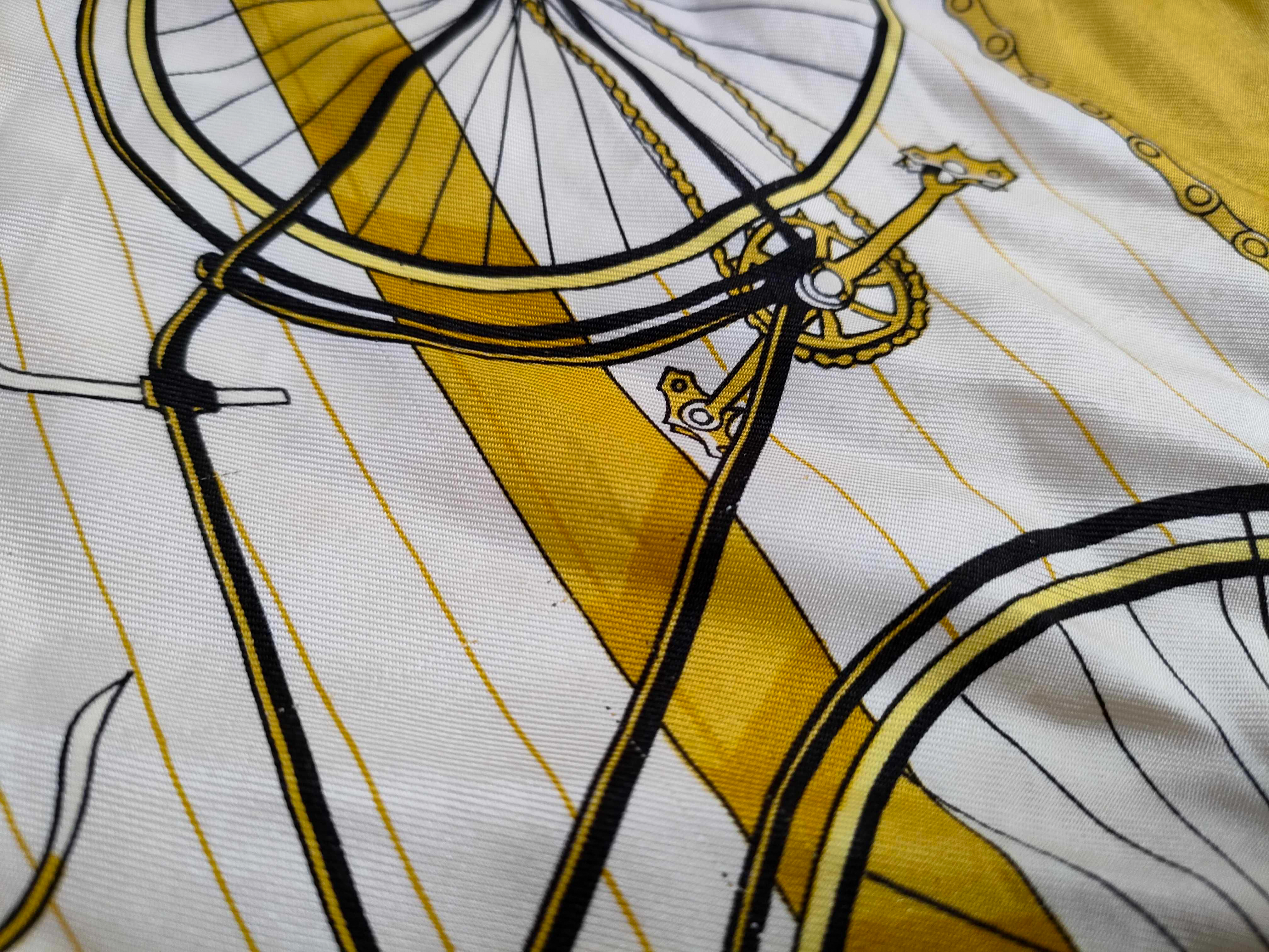 Carre 90 LES BECANES (Bicycle) Silk Other Accessories — view 11
