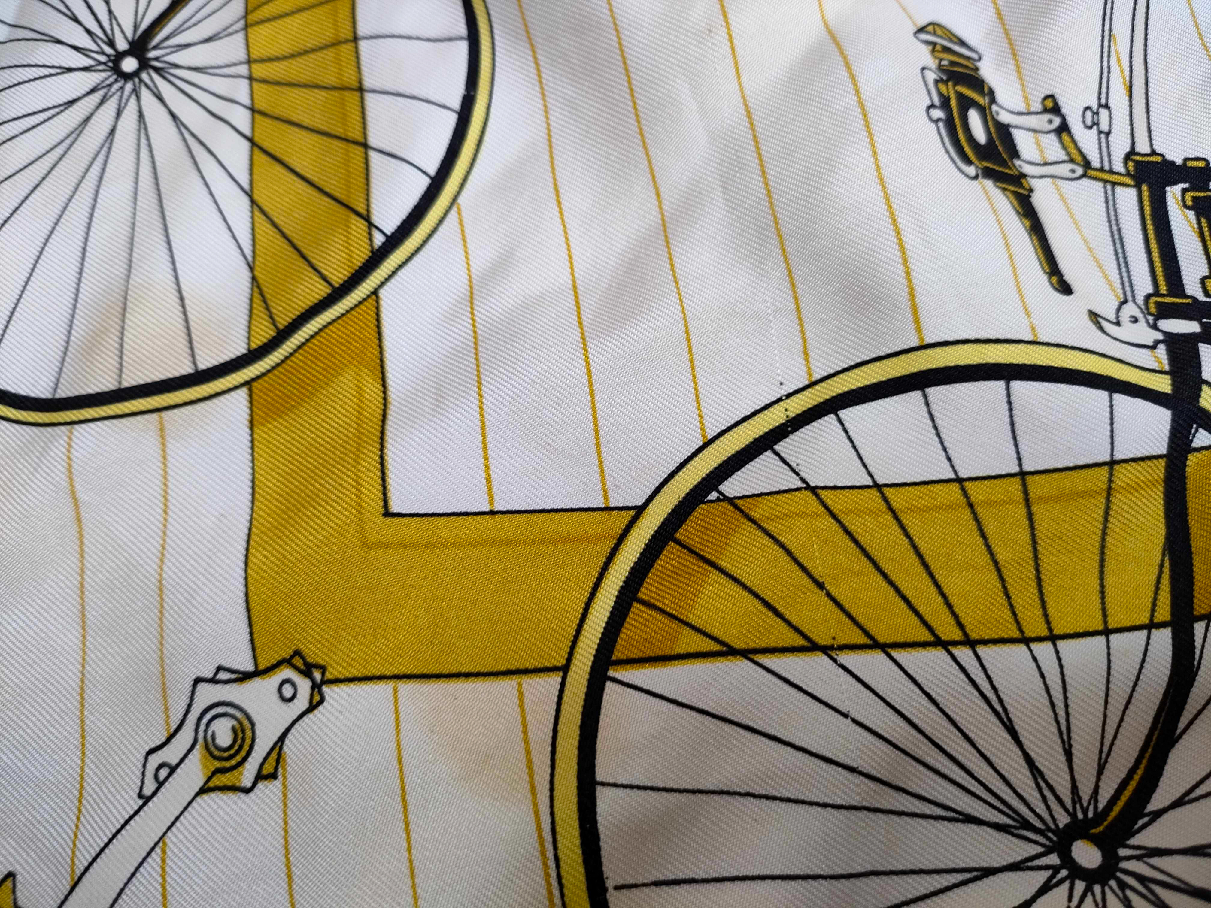 Carre 90 LES BECANES (Bicycle) Silk Other Accessories — view 6