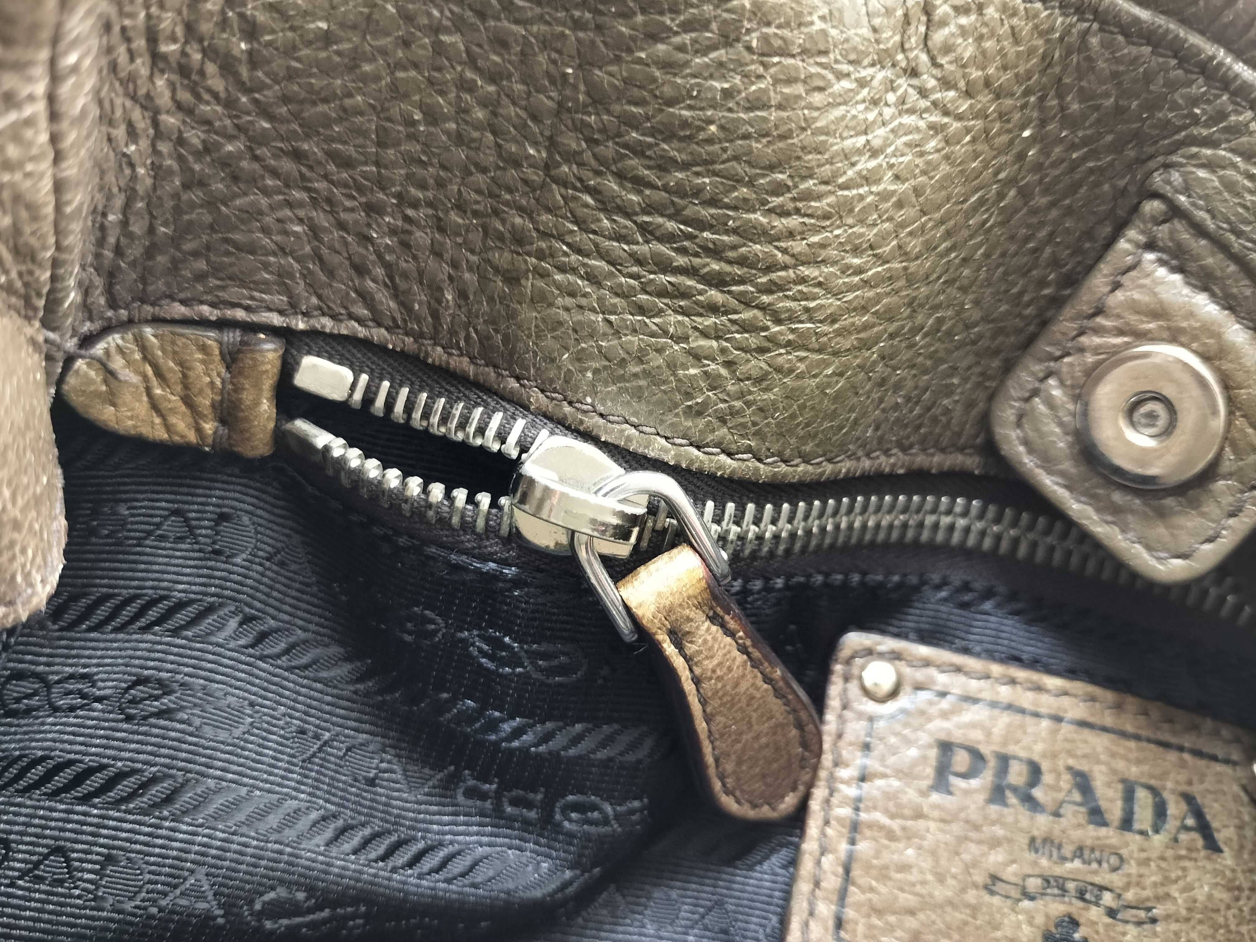 Cervone Leather Chain Tote Shoulder Bag Khaki BR3811 Handbag — view 13