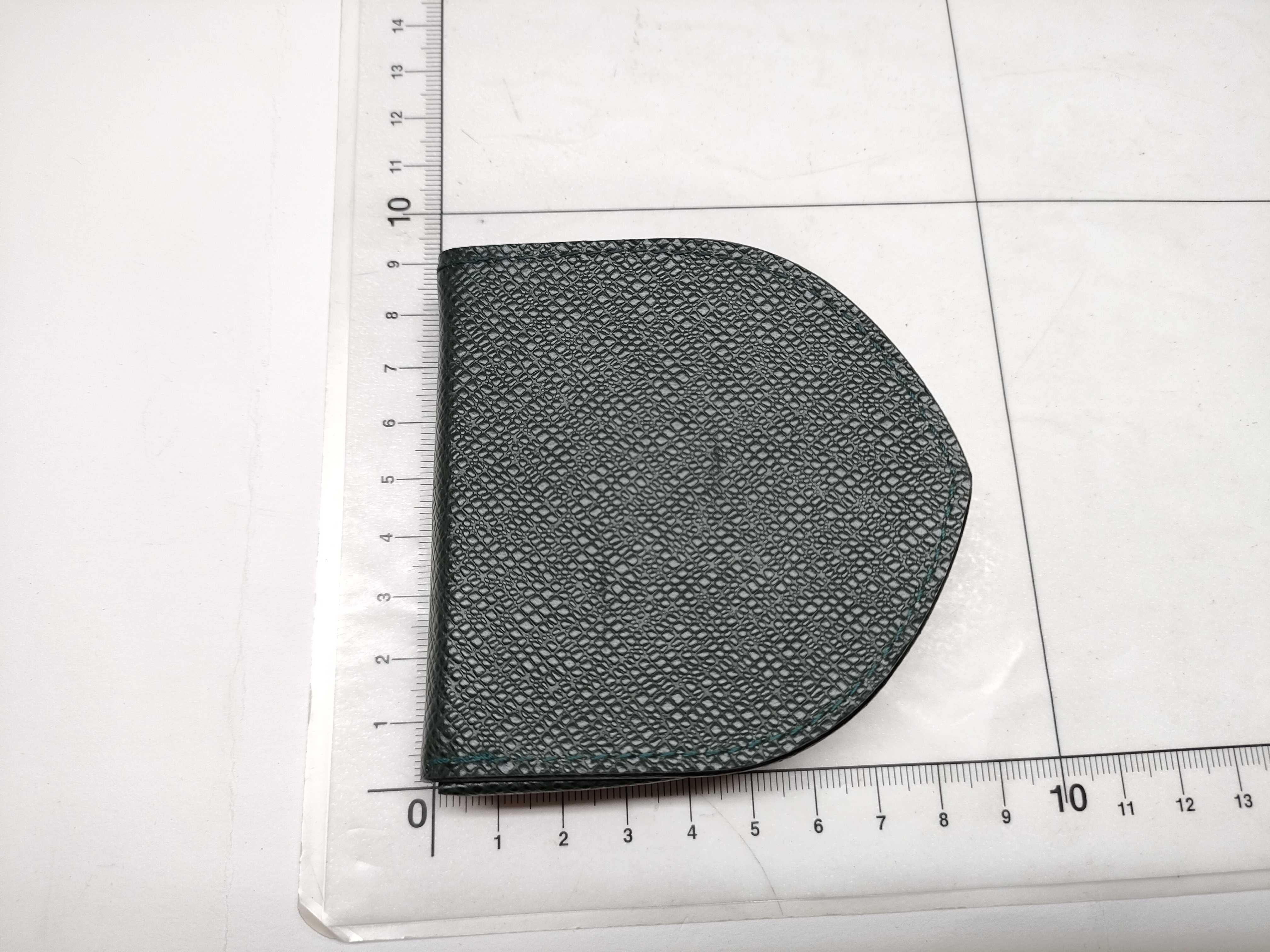 Taiga Leather Small Item Case Coin Purse — view 2