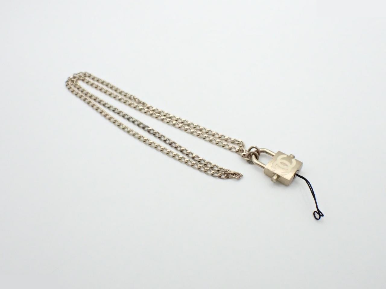 strap 04P Coco Mark padlock — view 2