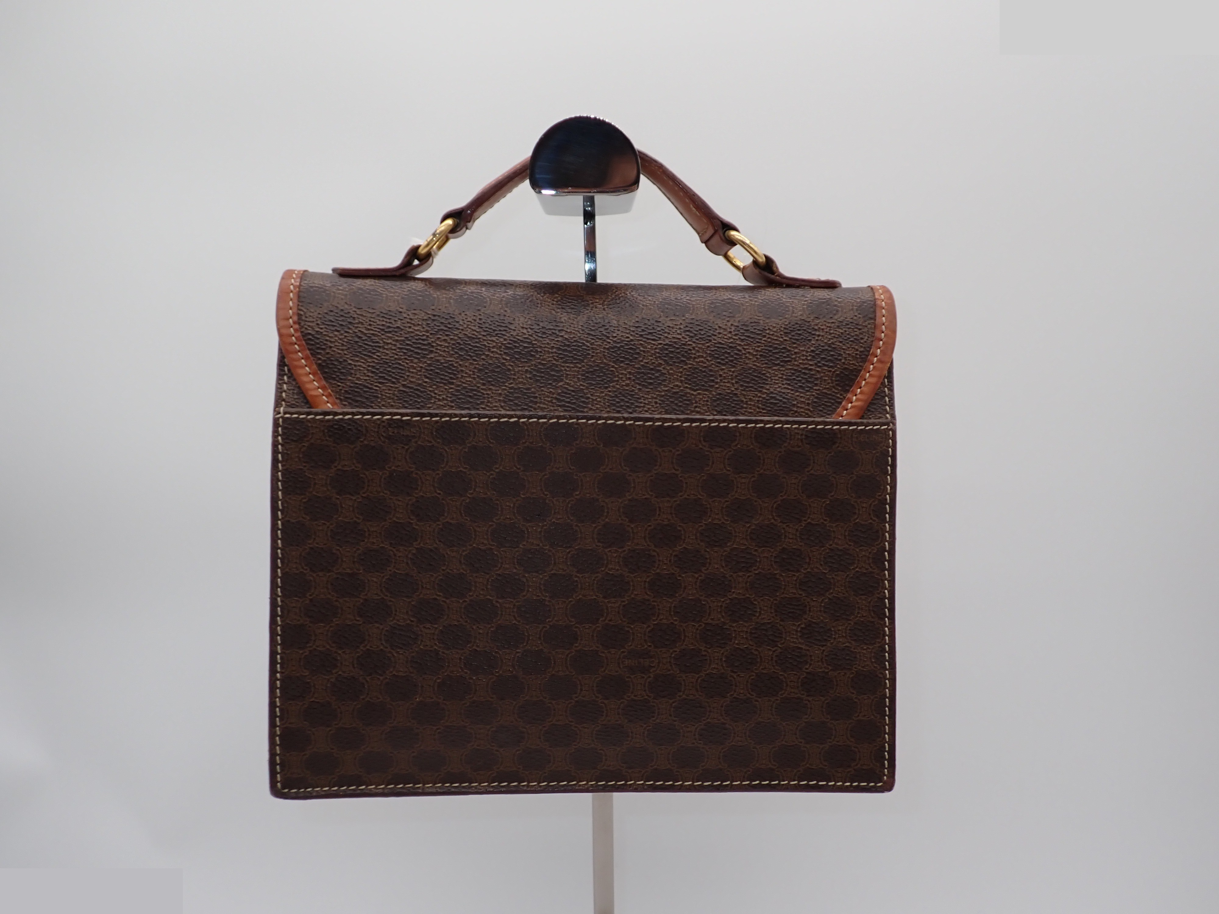 Others Line Bag・Handbag — view 2
