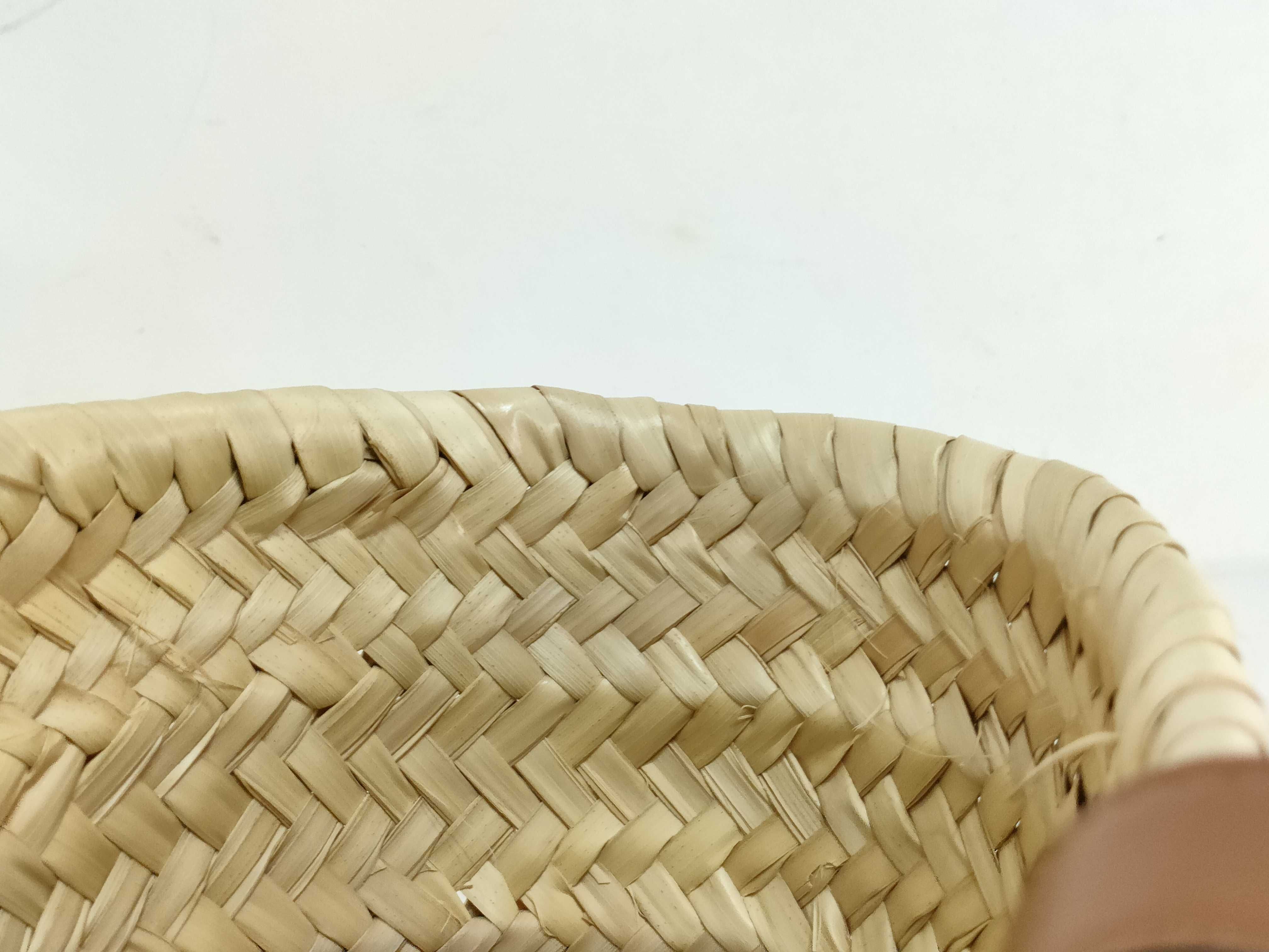 Classic Panier Medium Triomphe Basket Bag, Beige Handbag — view 12