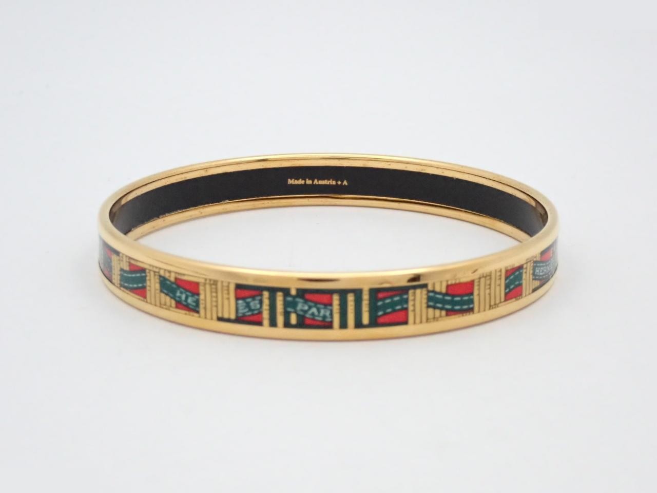 Enamel bangle, wrist circumference approximately 21 cm — view 2