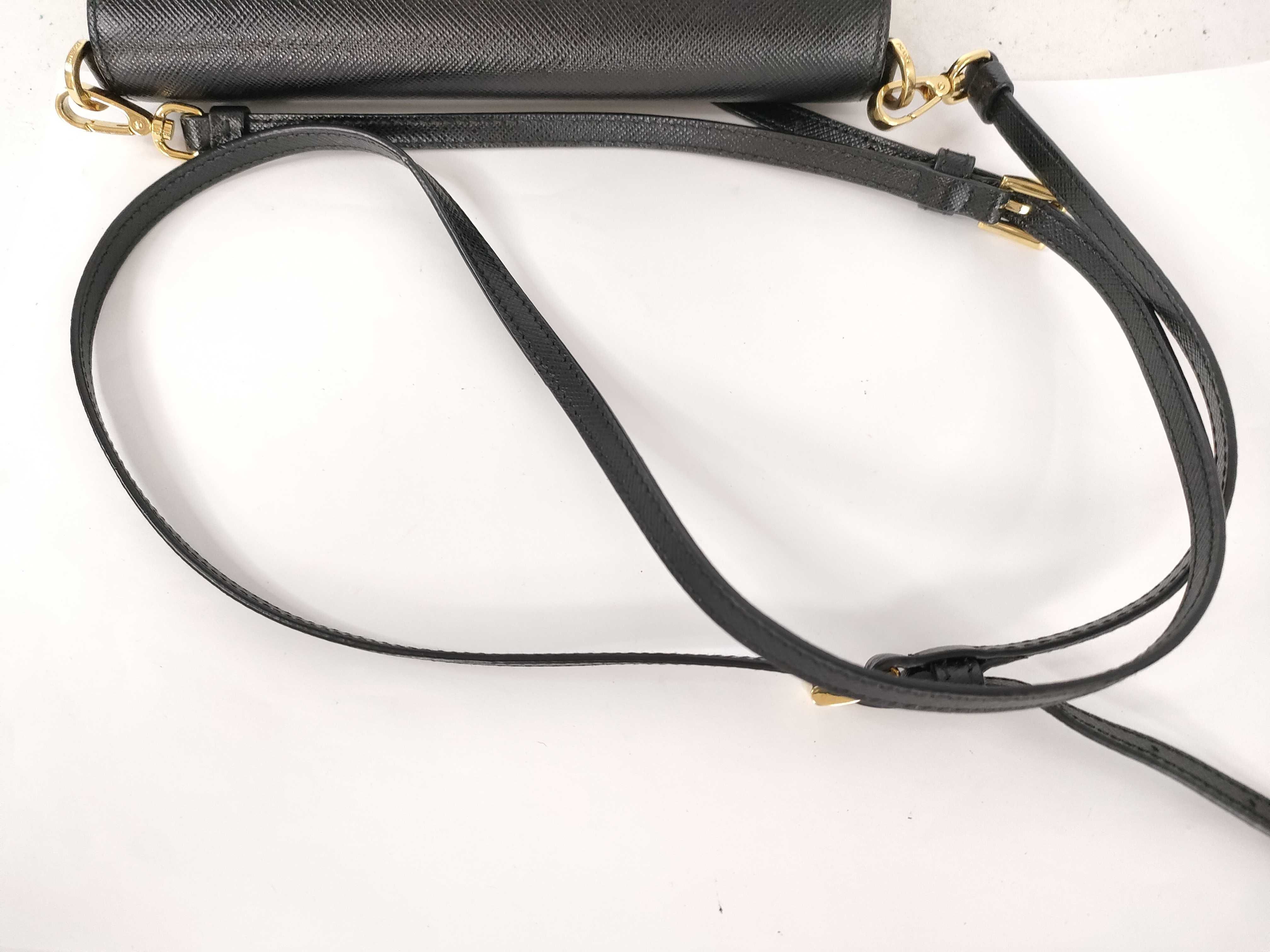 Saffiano Leather Black Shoulder Bag (VO8038) Shoulder Bag — view 3