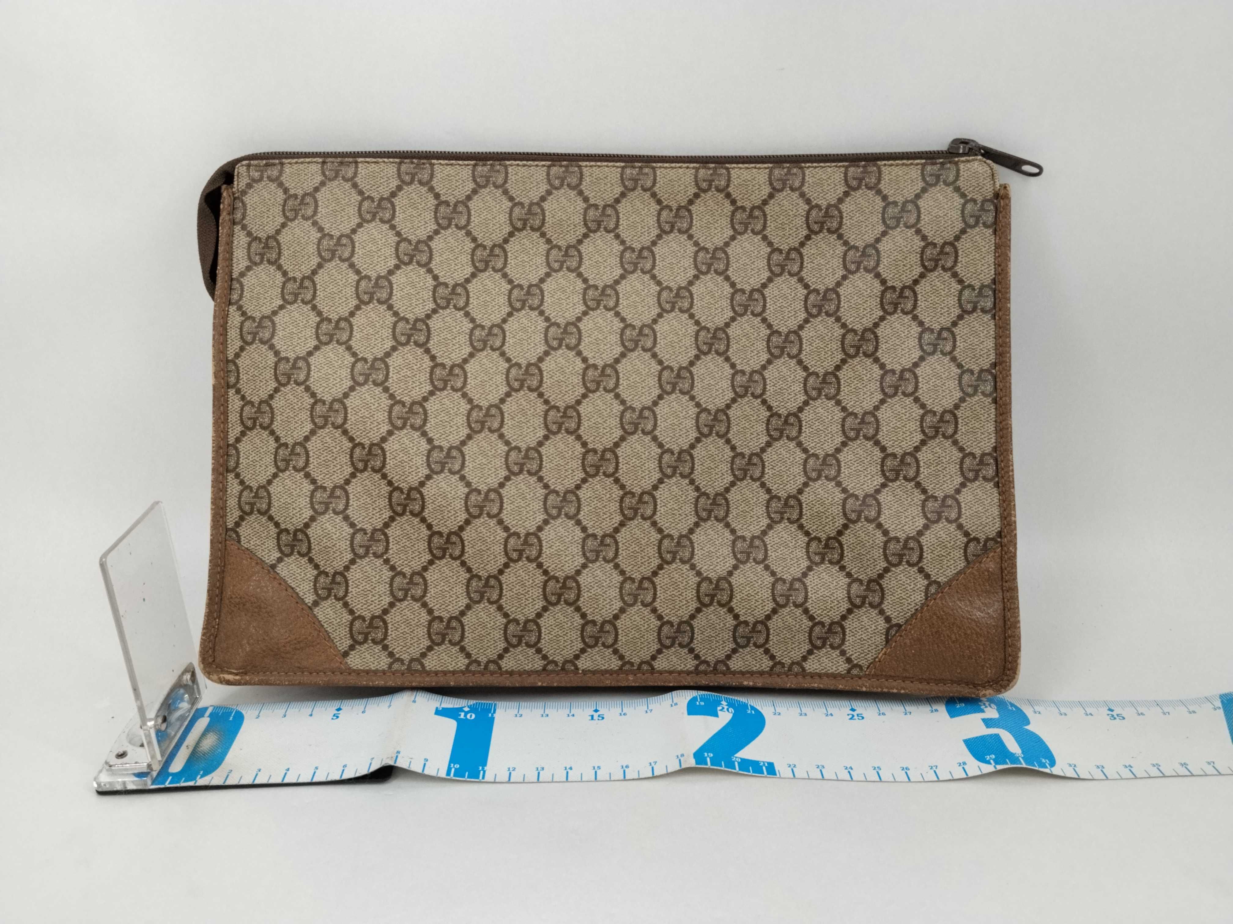 GG Supreme Vintage Clutch Bag *1 Clutch Bag — view 2
