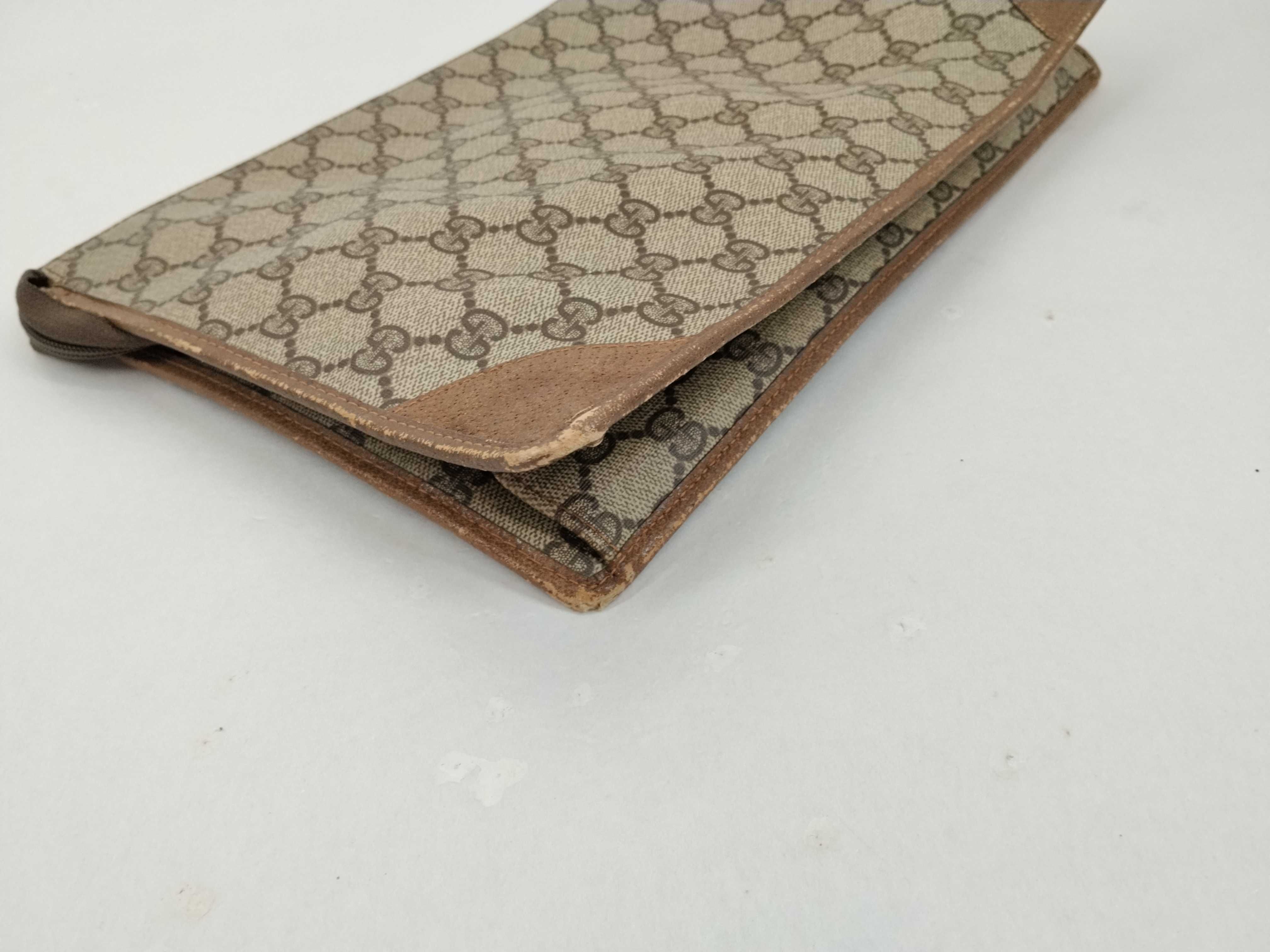 GG Supreme Vintage Clutch Bag *1 Clutch Bag — view 4
