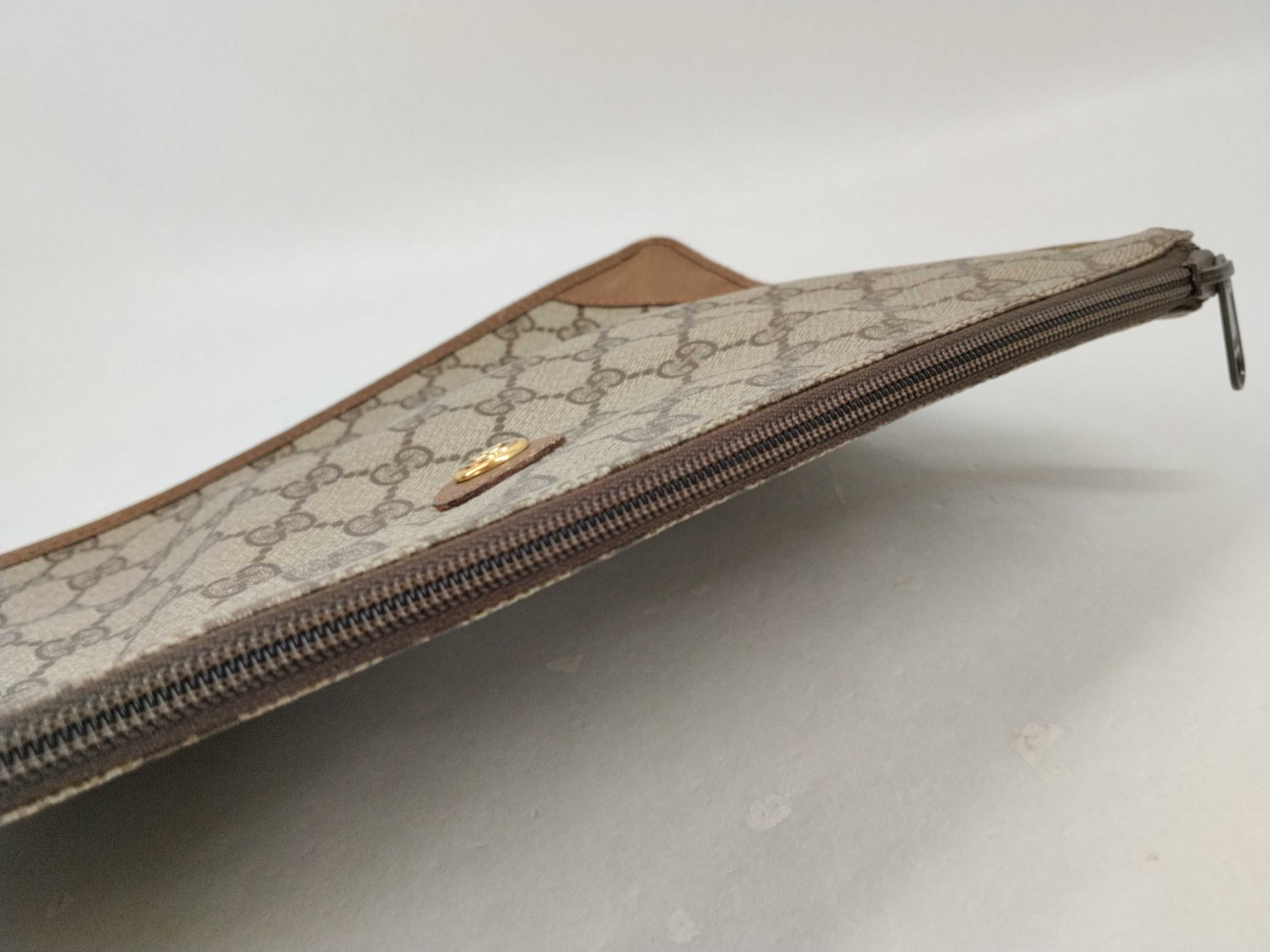GG Supreme Vintage Clutch Bag *1 Clutch Bag — view 6