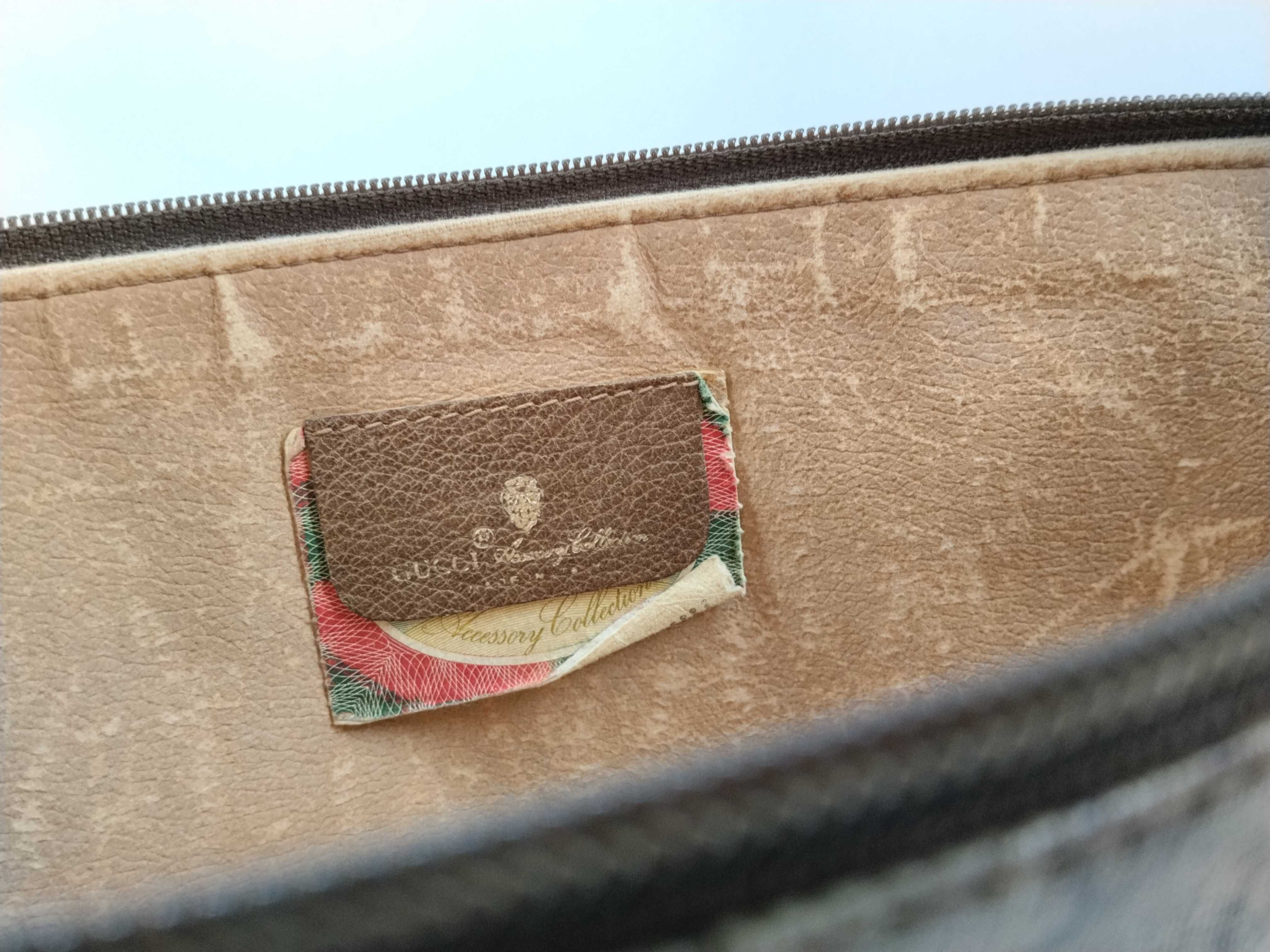 GG Supreme Vintage Clutch Bag *1 Clutch Bag — view 10