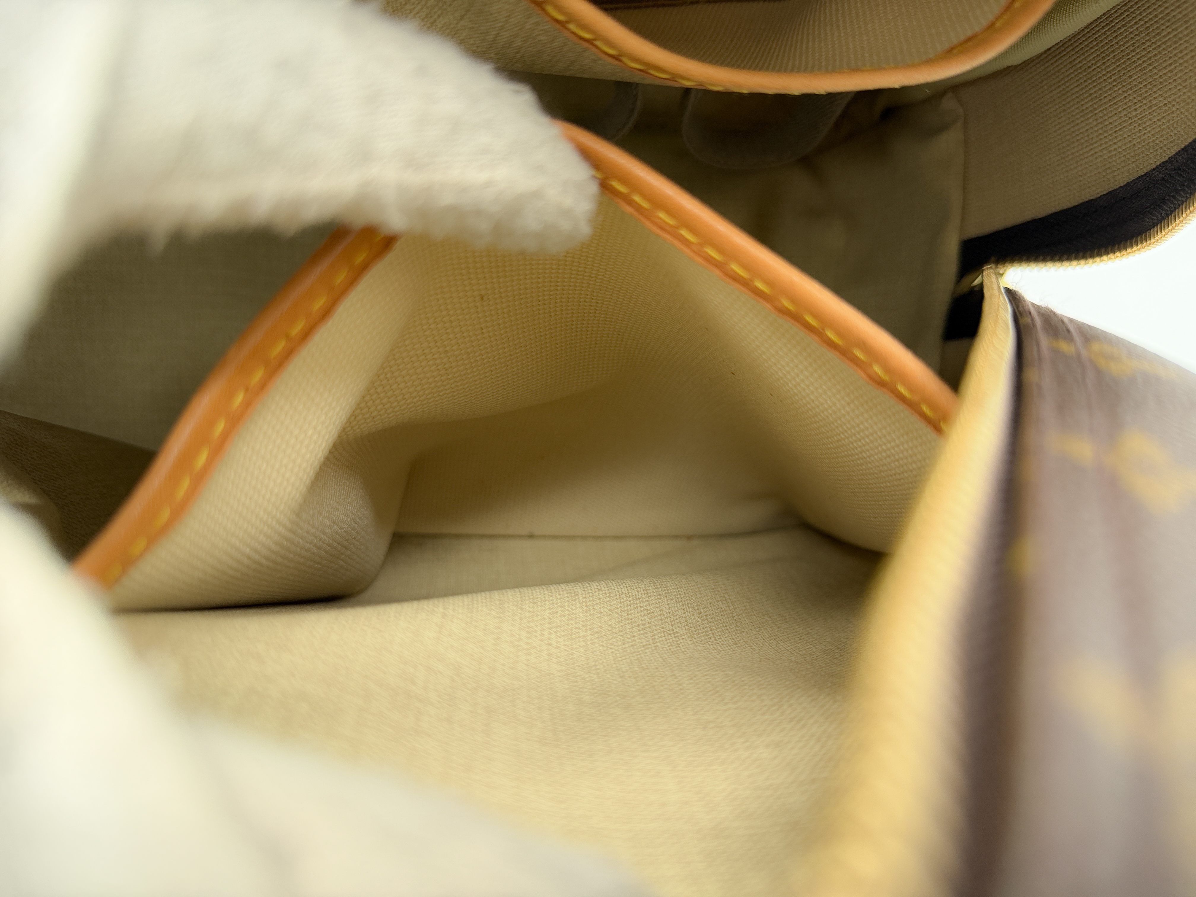 Monogram M47270 Deauville Handbag — view 15