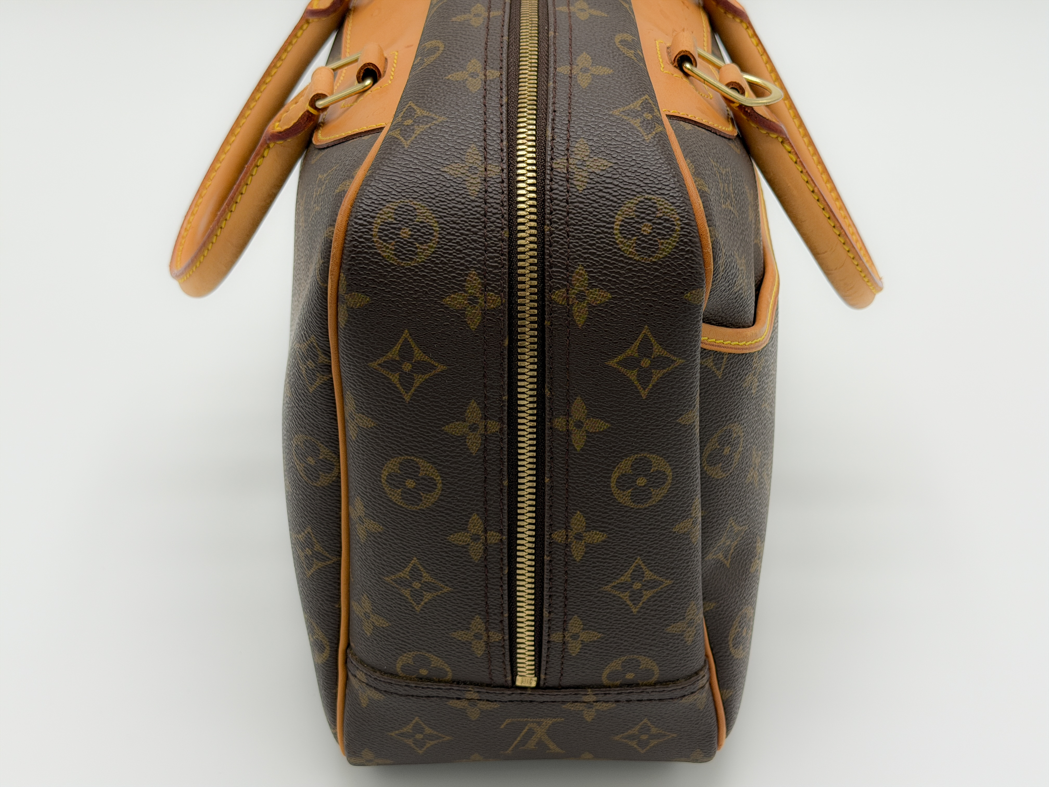 Monogram M47270 Deauville Handbag — view 5