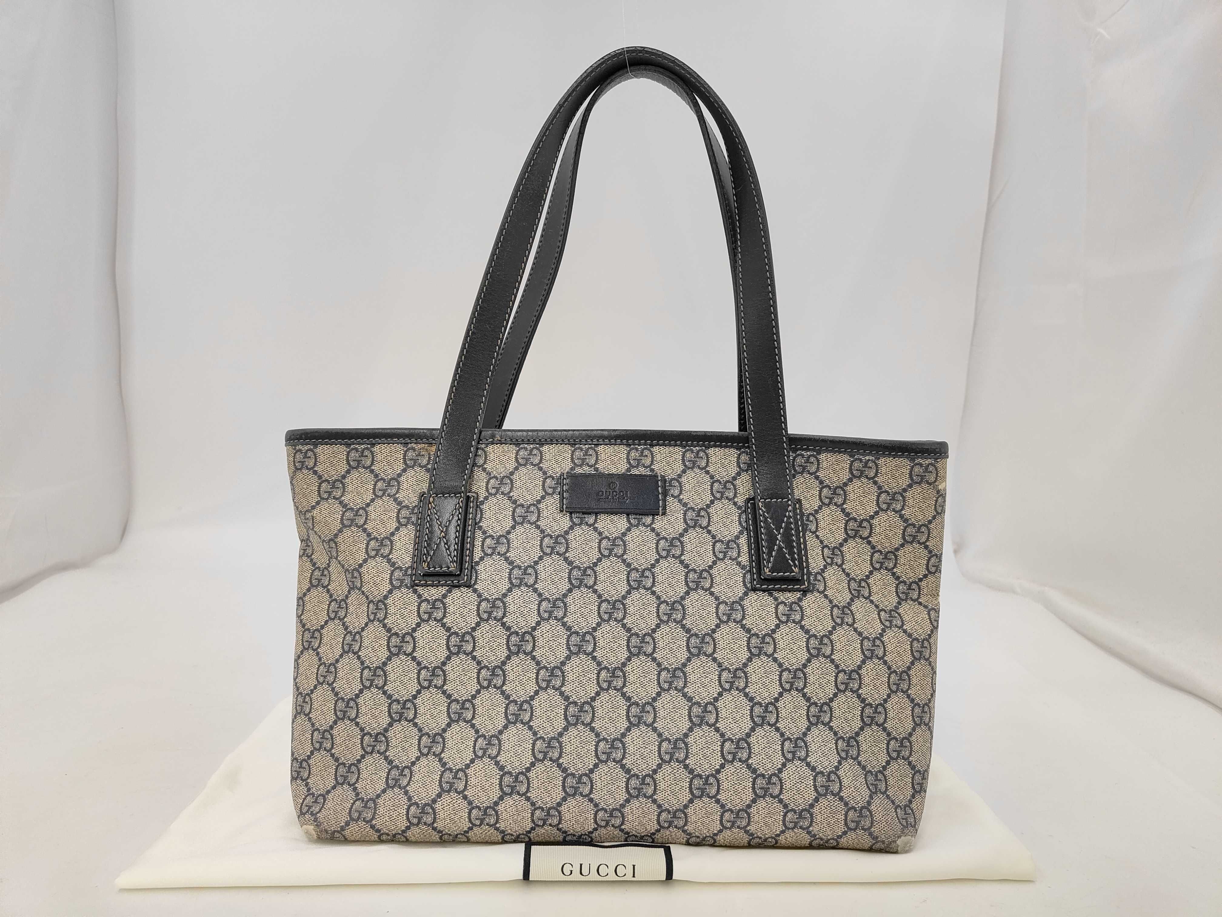 GG Supreme Gucci 211138 Handbag GG Supreme PVC Leather Navy Handbag