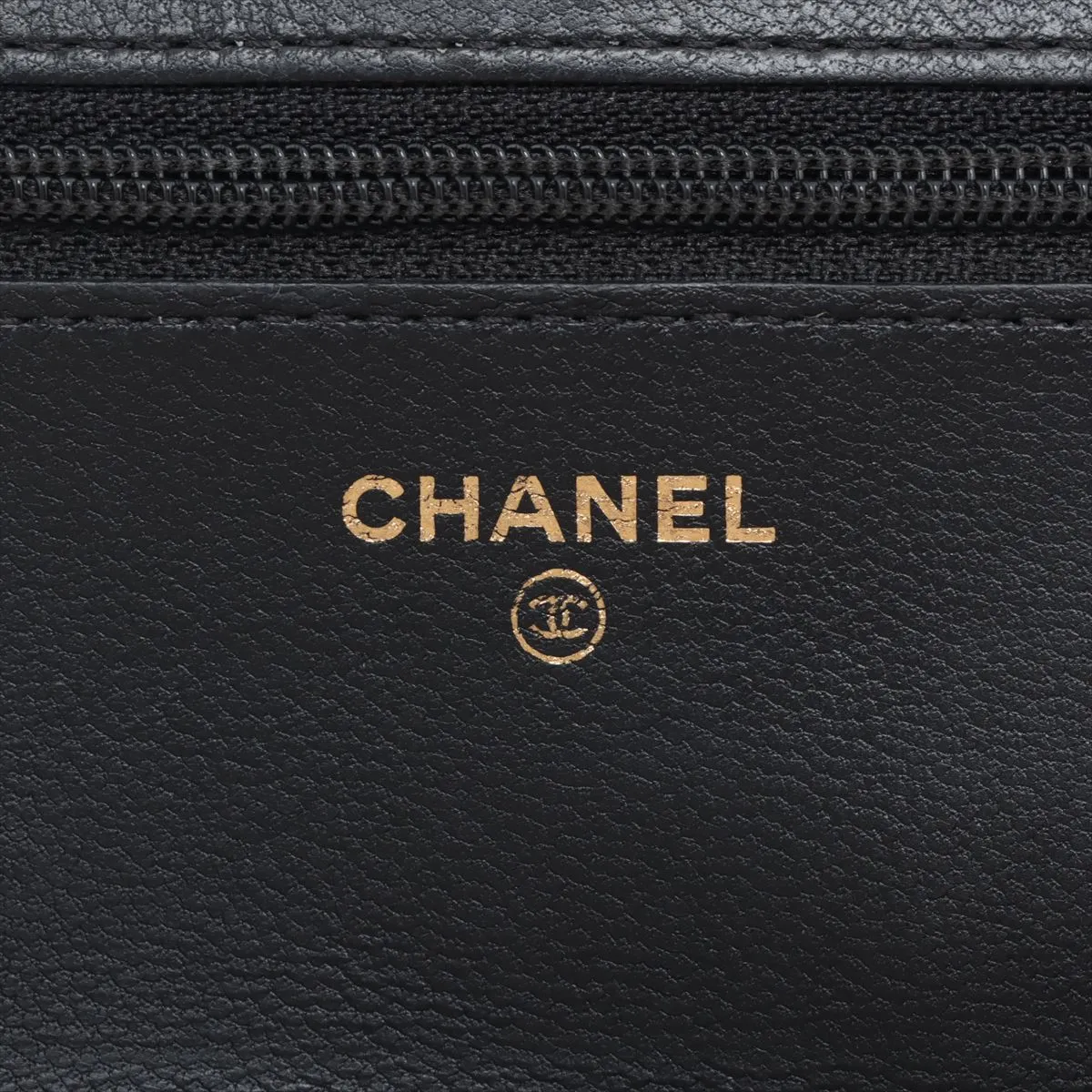 Matelasse Lambskin Chain Wallet Black Gold Hardware K38HLUTG Random Plate — view 11