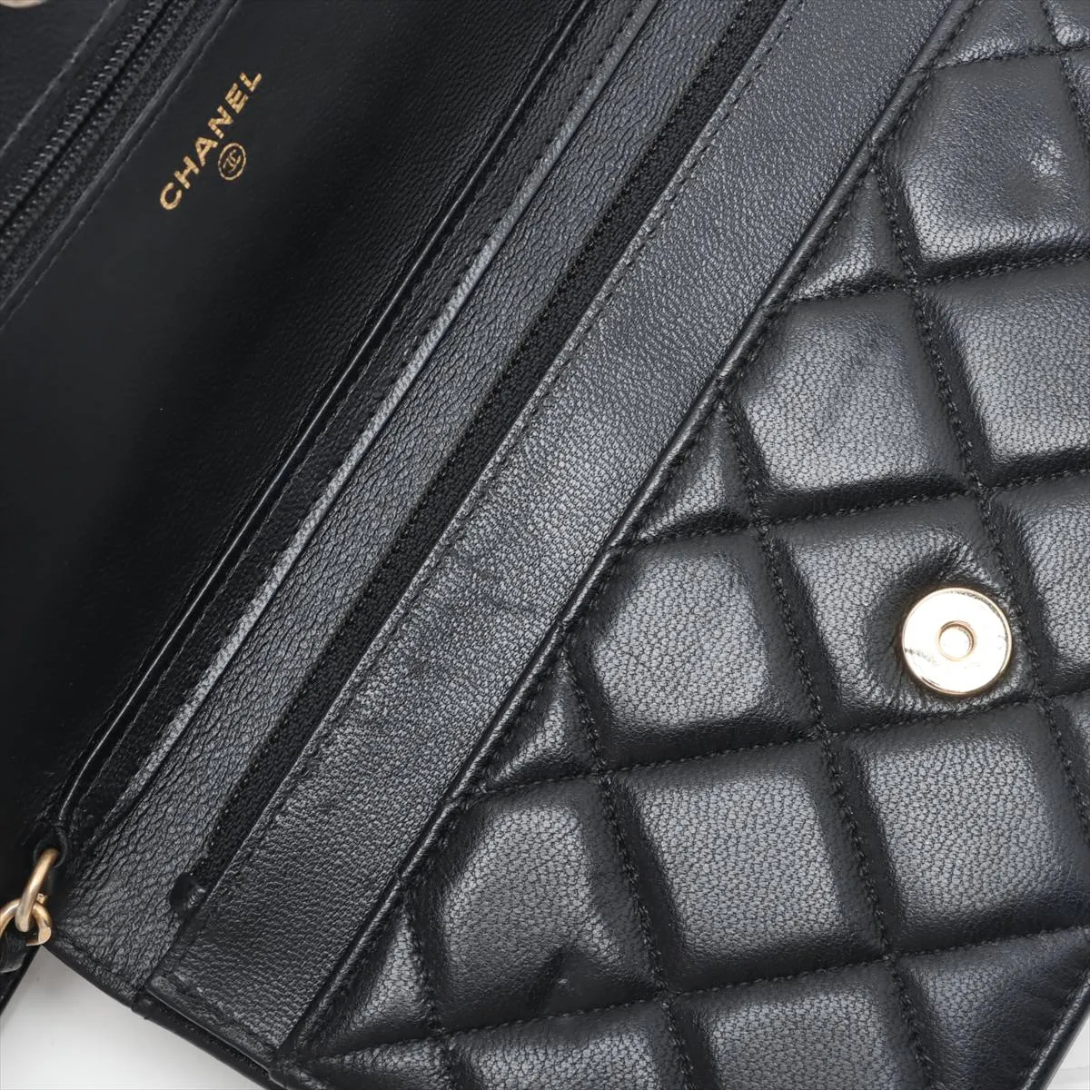 Matelasse Lambskin Chain Wallet Black Gold Hardware K38HLUTG Random Plate — view 12