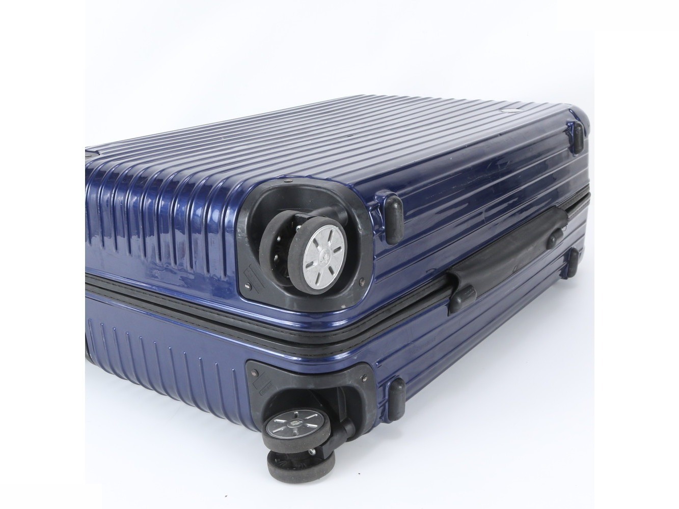 Polycarbonate suitcase/carry-on case — view 4