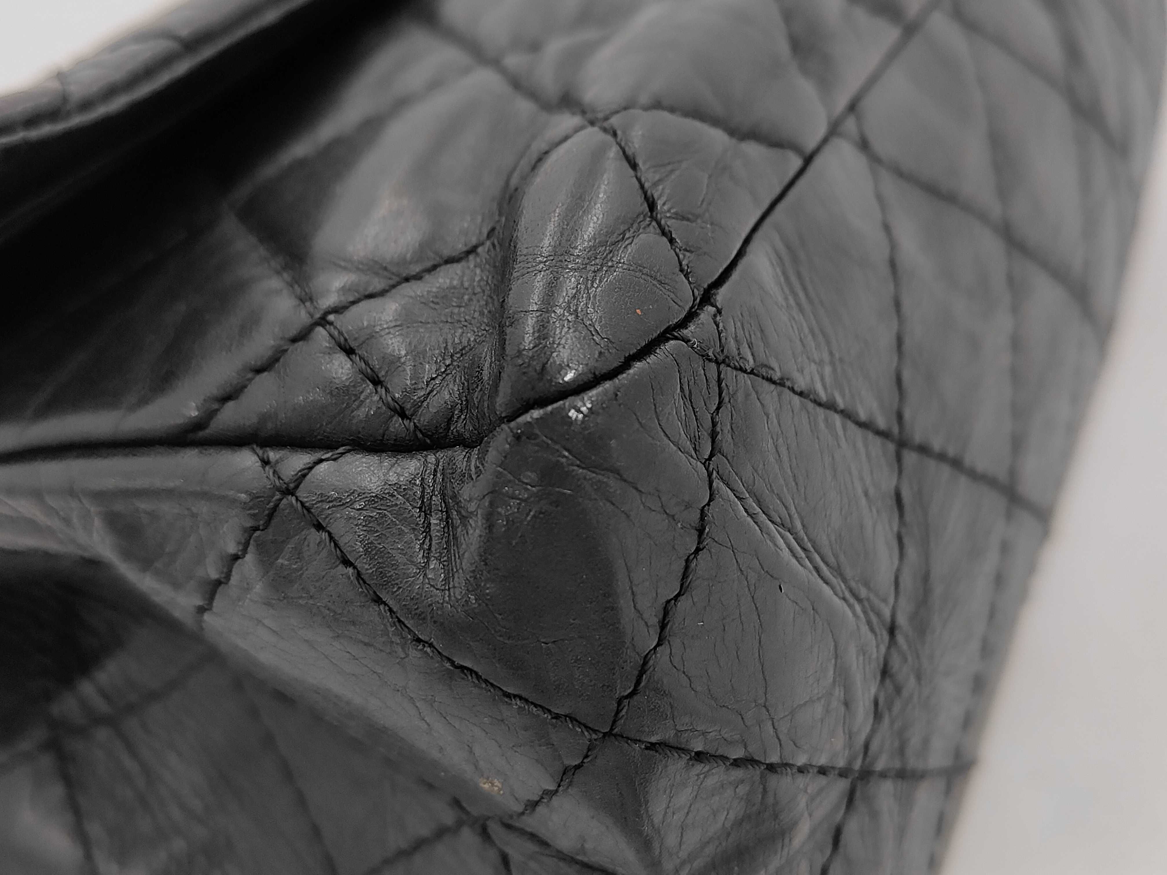 2.55 Matelassé Calfskin Black Gold Shoulder Bag (Serial Number 15) — view 4