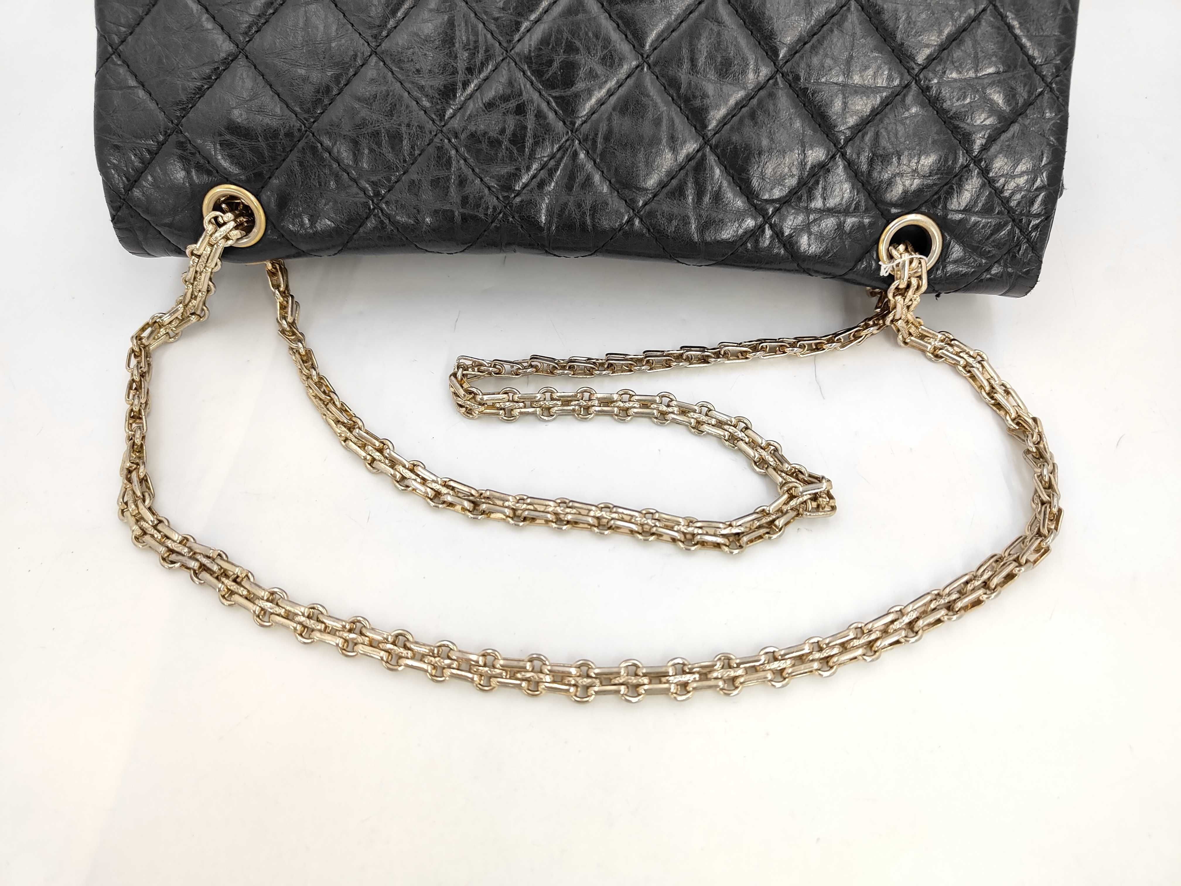 2.55 Matelassé Calfskin Black Gold Shoulder Bag (Serial Number 15) — view 5