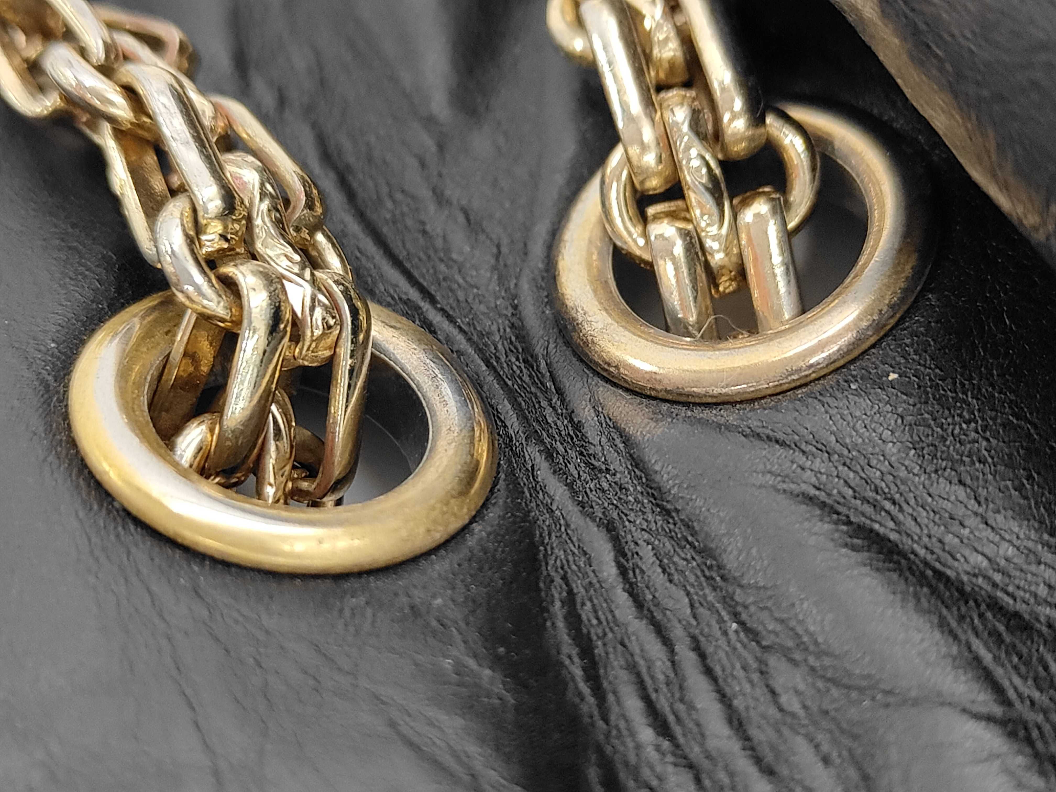 2.55 Matelassé Calfskin Black Gold Shoulder Bag (Serial Number 15) — view 7