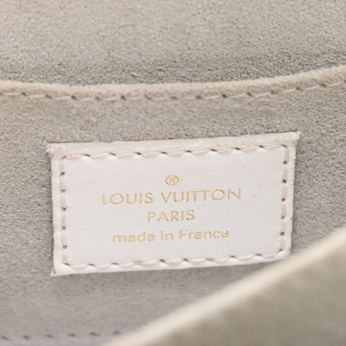 Epi Dauphine MINI M55963 FL0290 White RFID reaction available — view 8