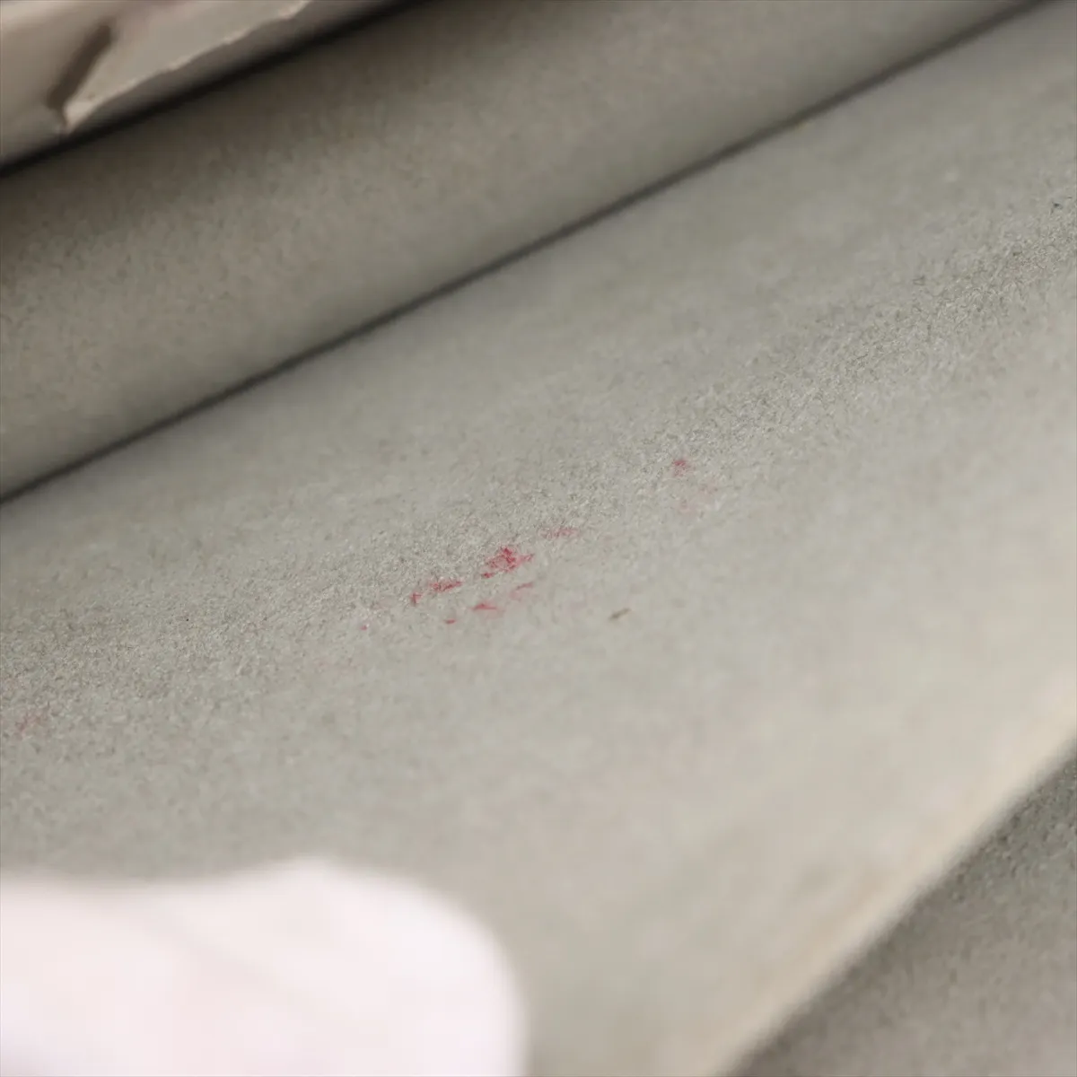 Epi Dauphine MINI M55963 FL0290 White RFID reaction available — view 10