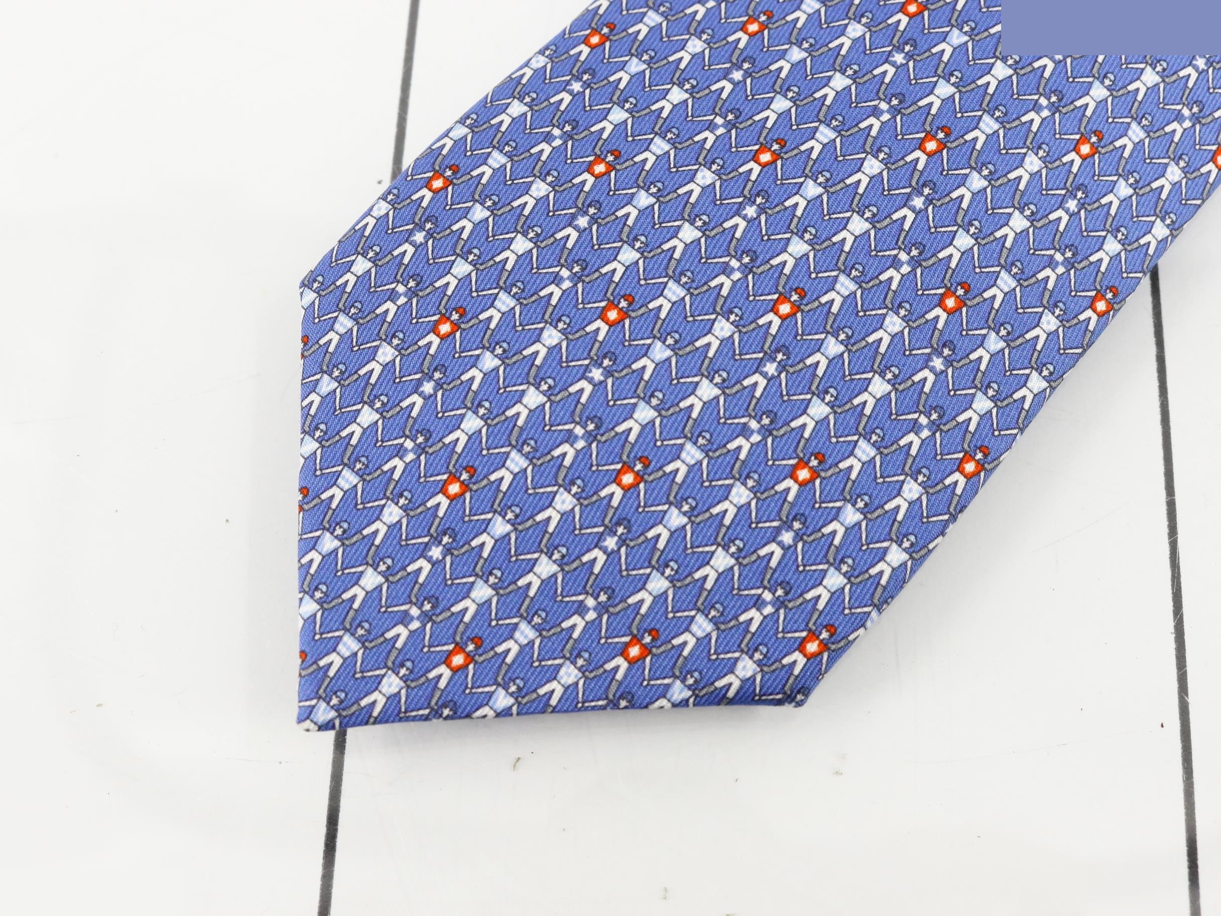 necktie, jockey, horse — view 3