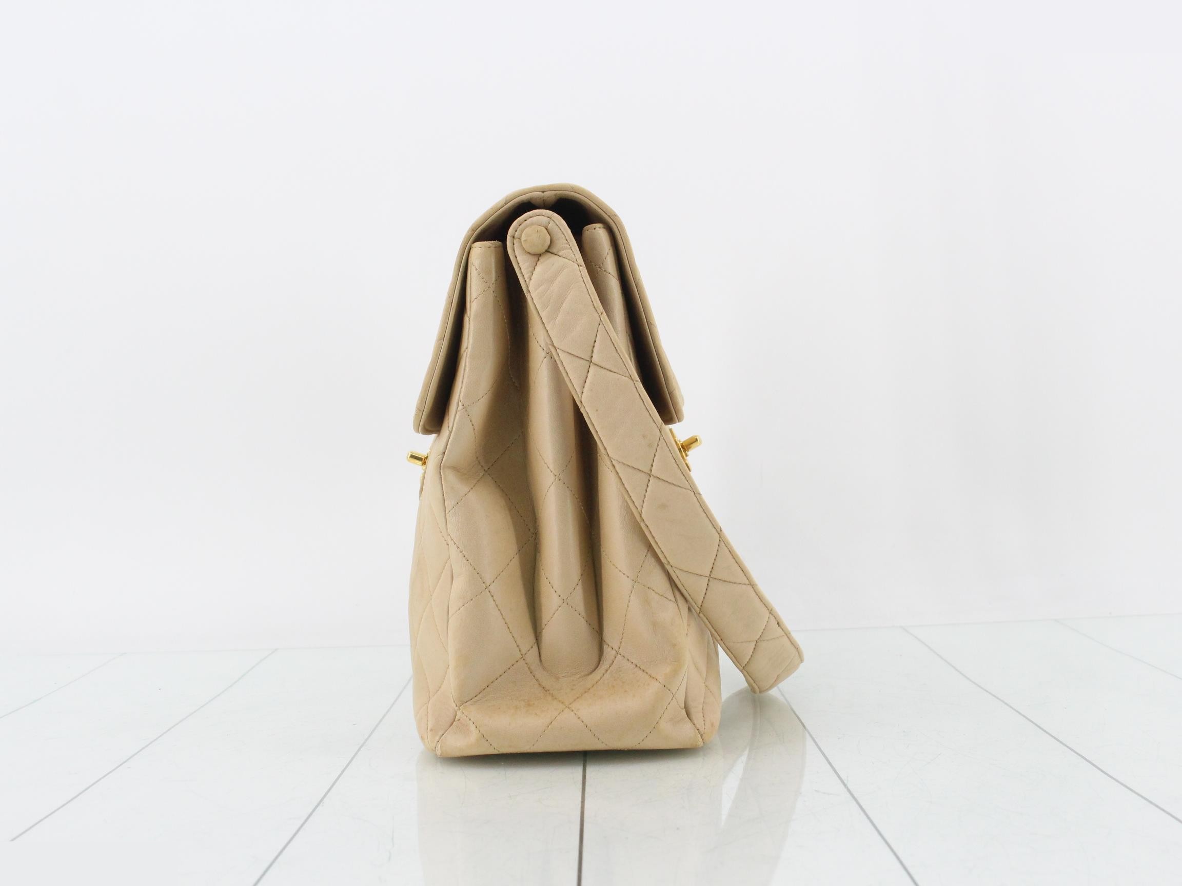 Matelassé (Bag) - Shoulder Bag, One-Shoulder, Double-Sided Flap, Lambskin — view 3