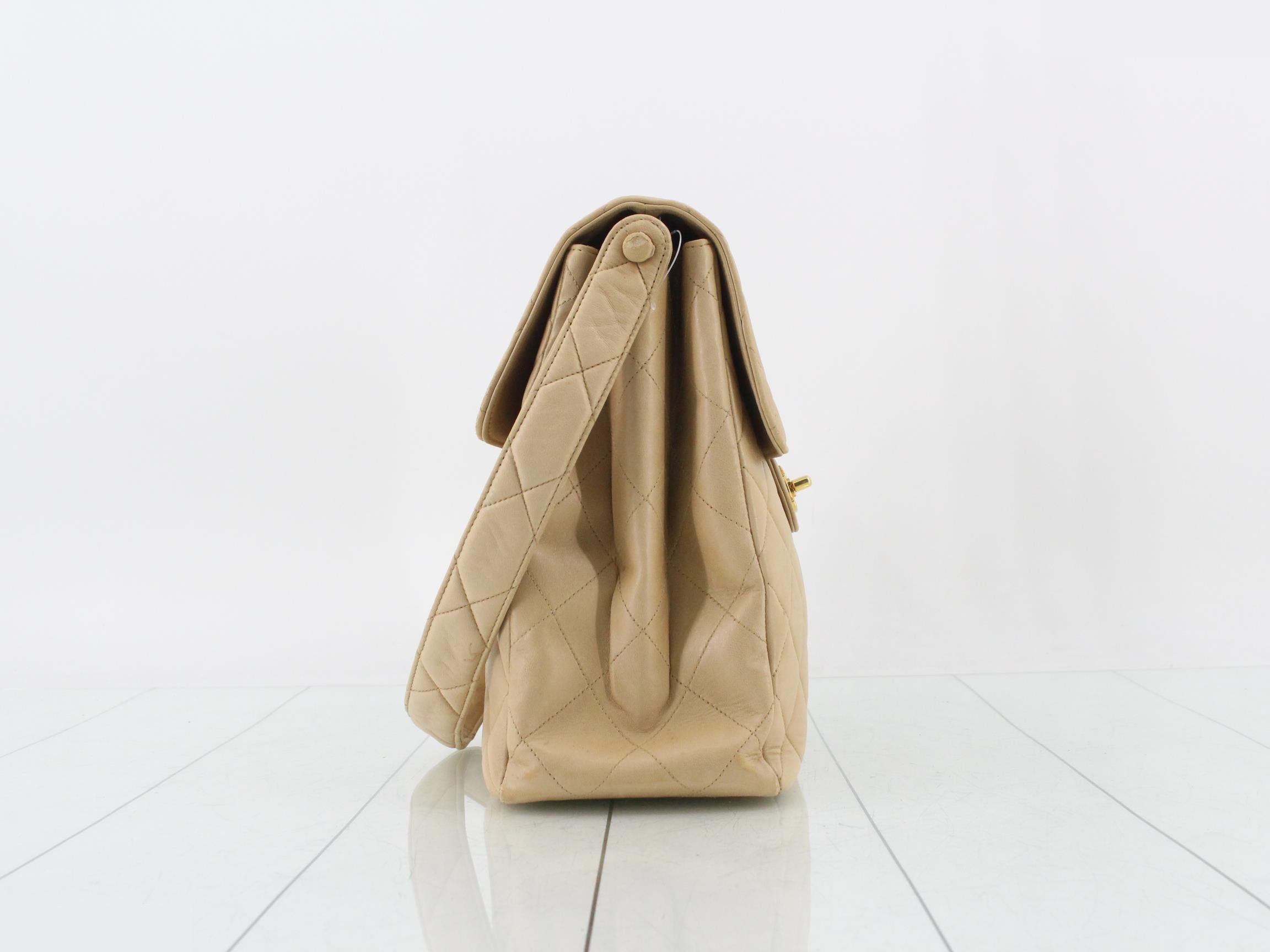 Matelassé (Bag) - Shoulder Bag, One-Shoulder, Double-Sided Flap, Lambskin — view 4