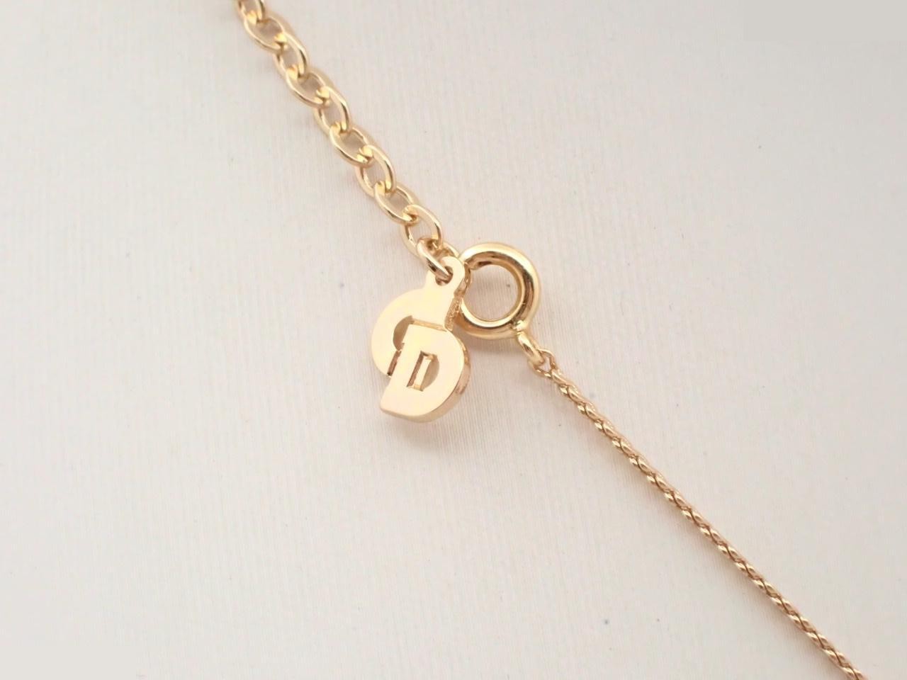 Gold necklace, chain approximately 42cm — view 2