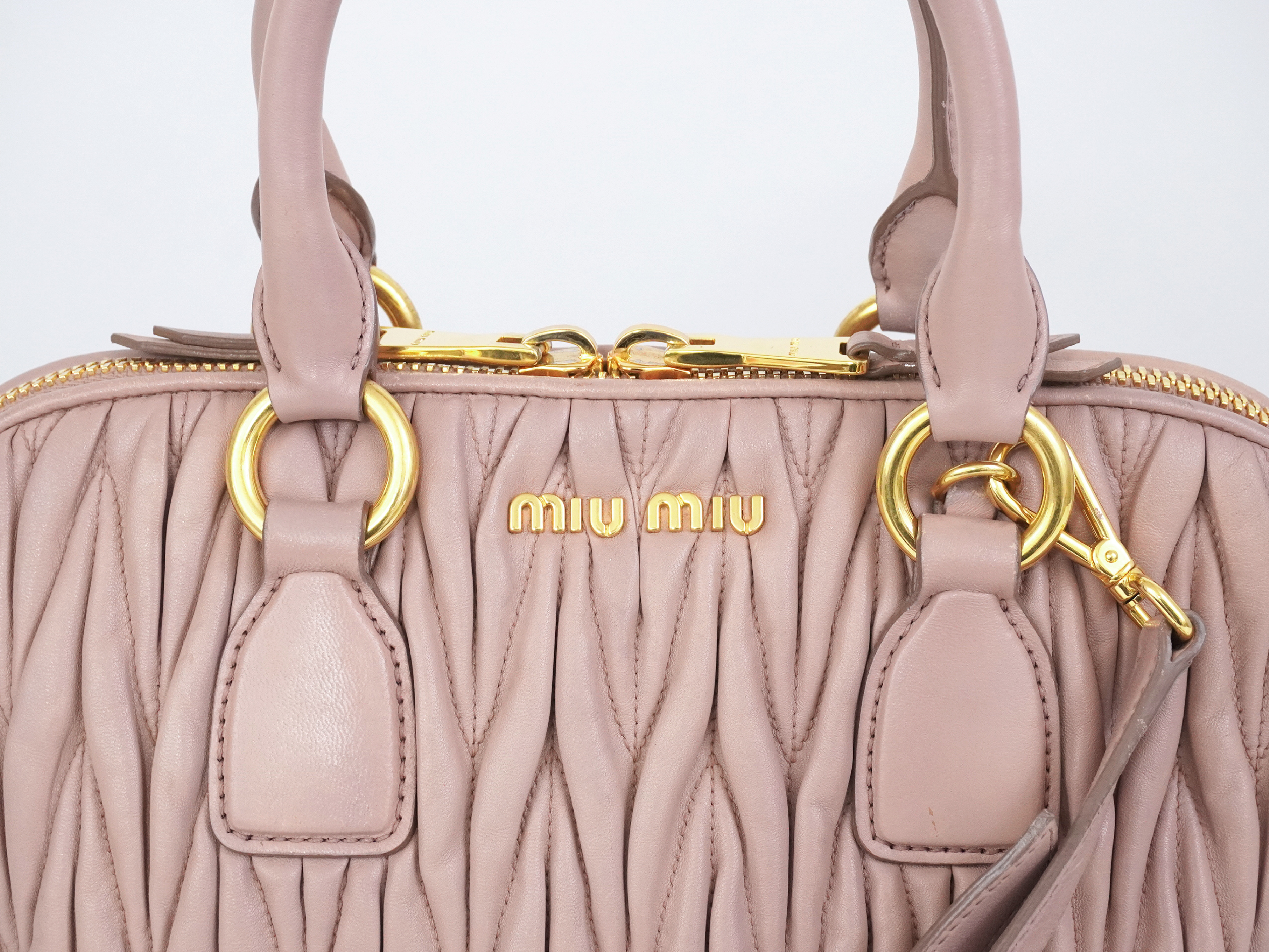 Matelassé Top Handle Bag (2-way handbag) — view 3