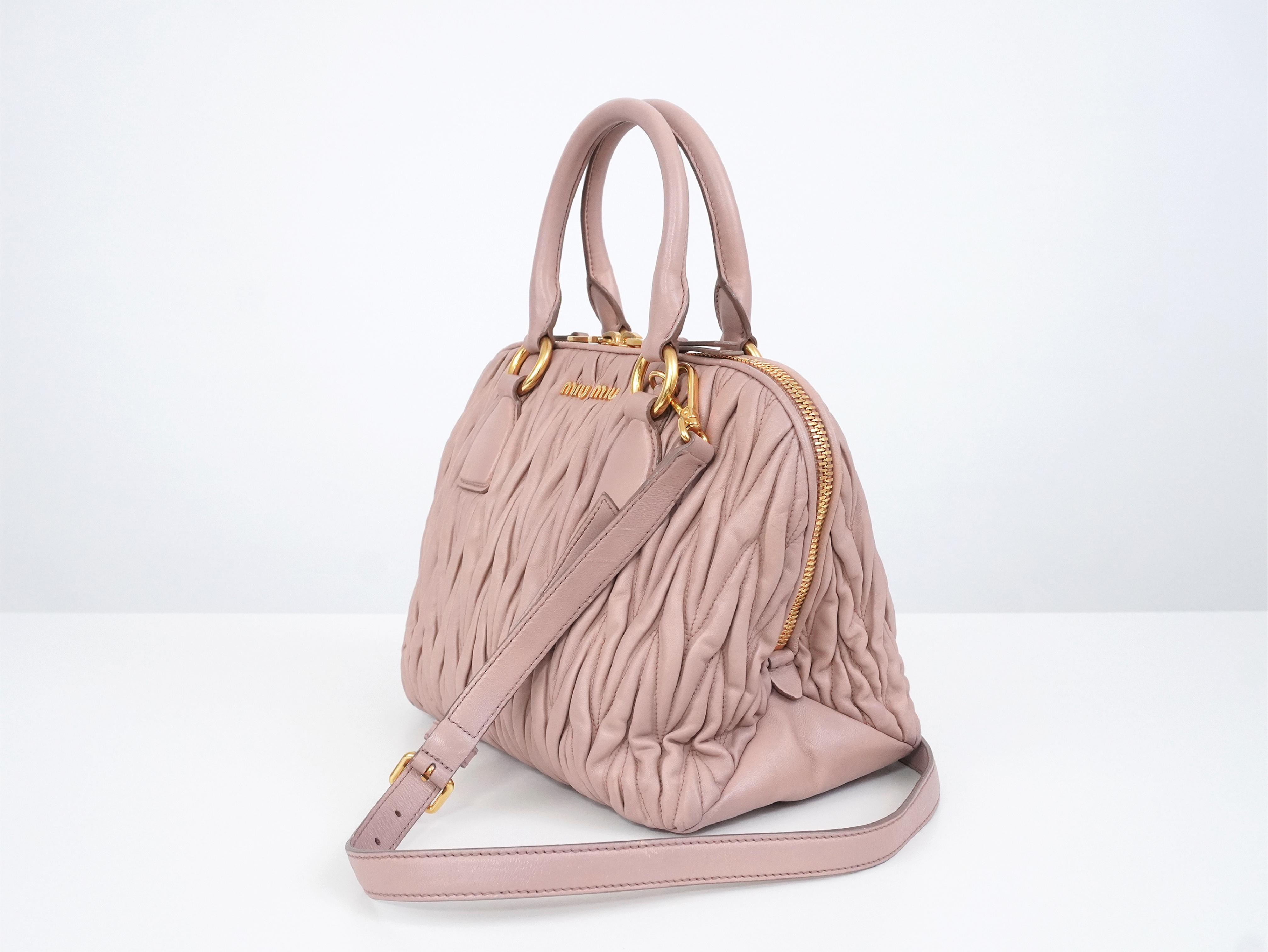 Matelassé Top Handle Bag (2-way handbag) — view 8