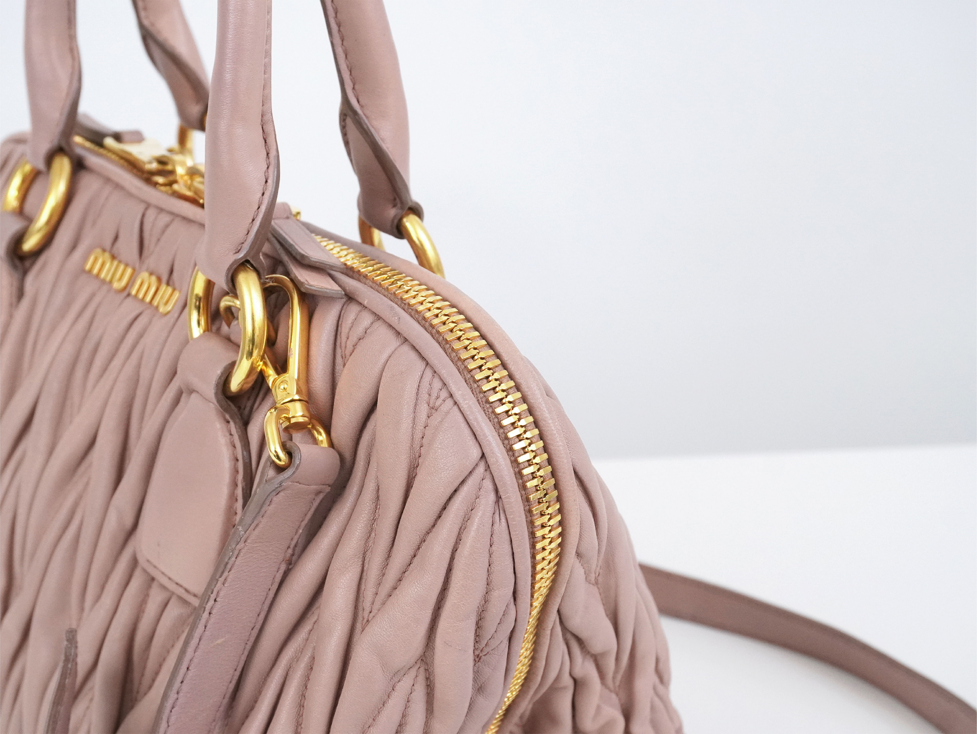 Matelassé Top Handle Bag (2-way handbag) — view 10