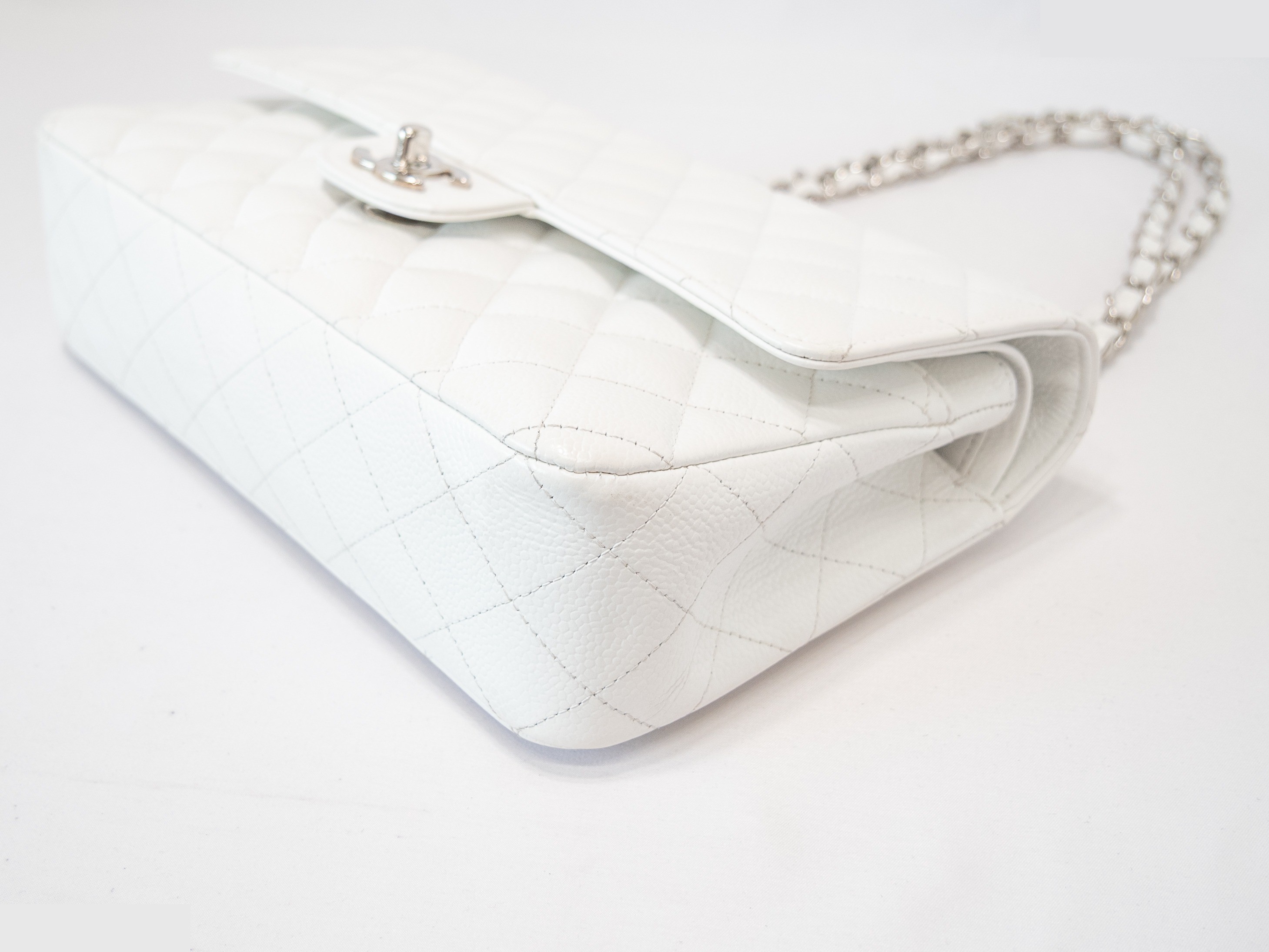 Matelassé Caviar Skin Double Flap Seal — view 5