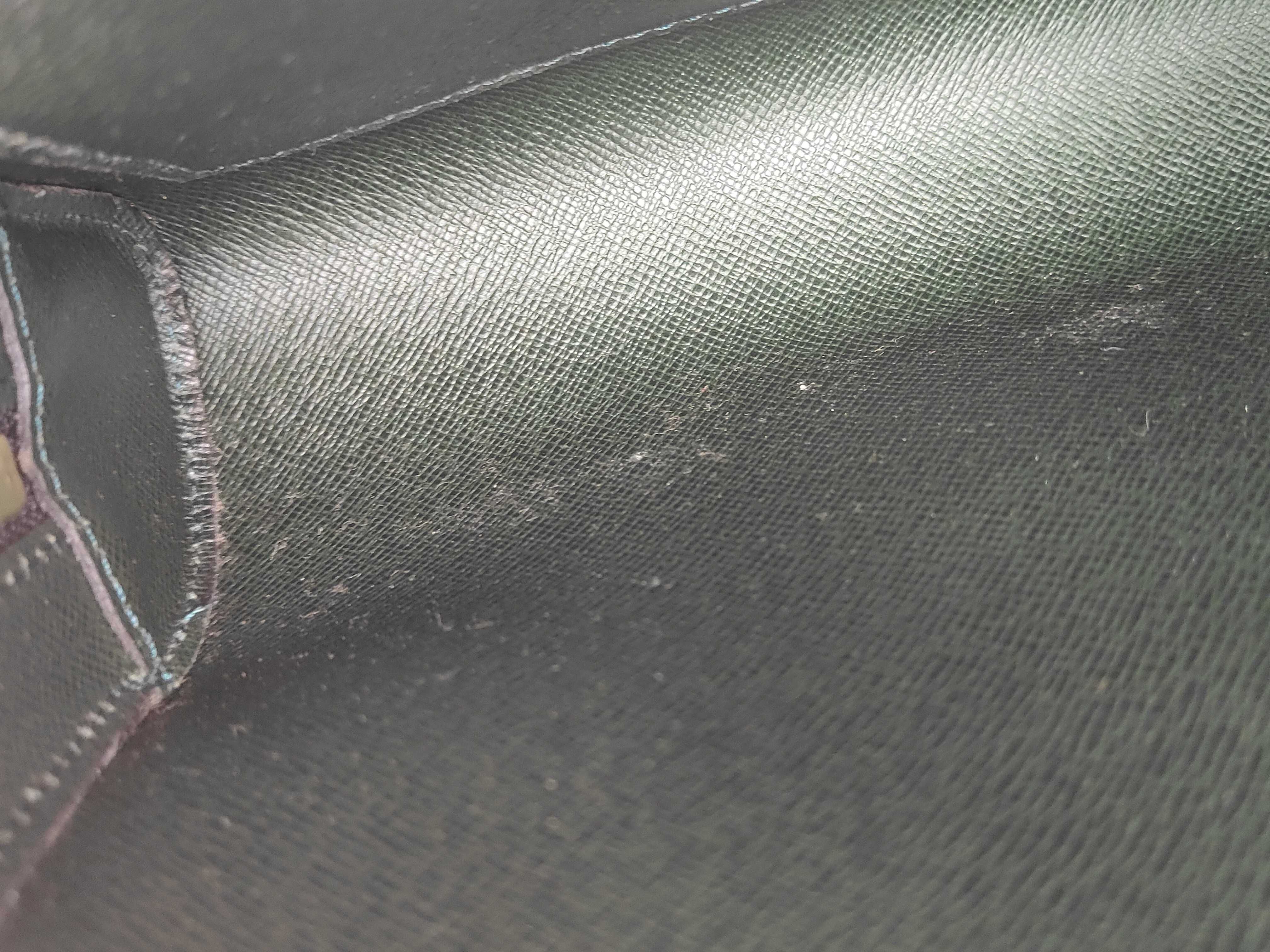 Taiga Epi Leather Second Bag — view 15