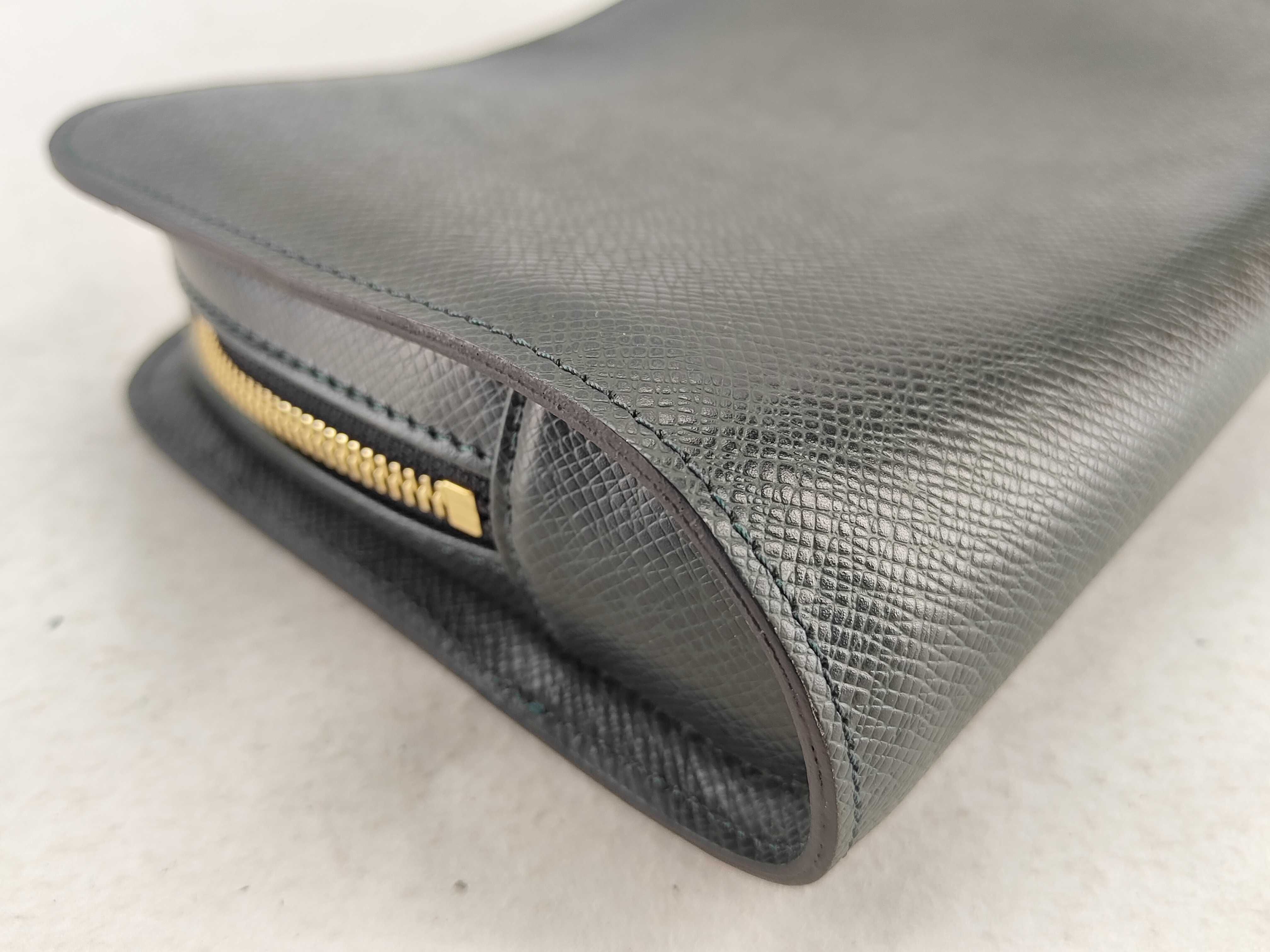 Taiga Epi Leather Second Bag — view 4