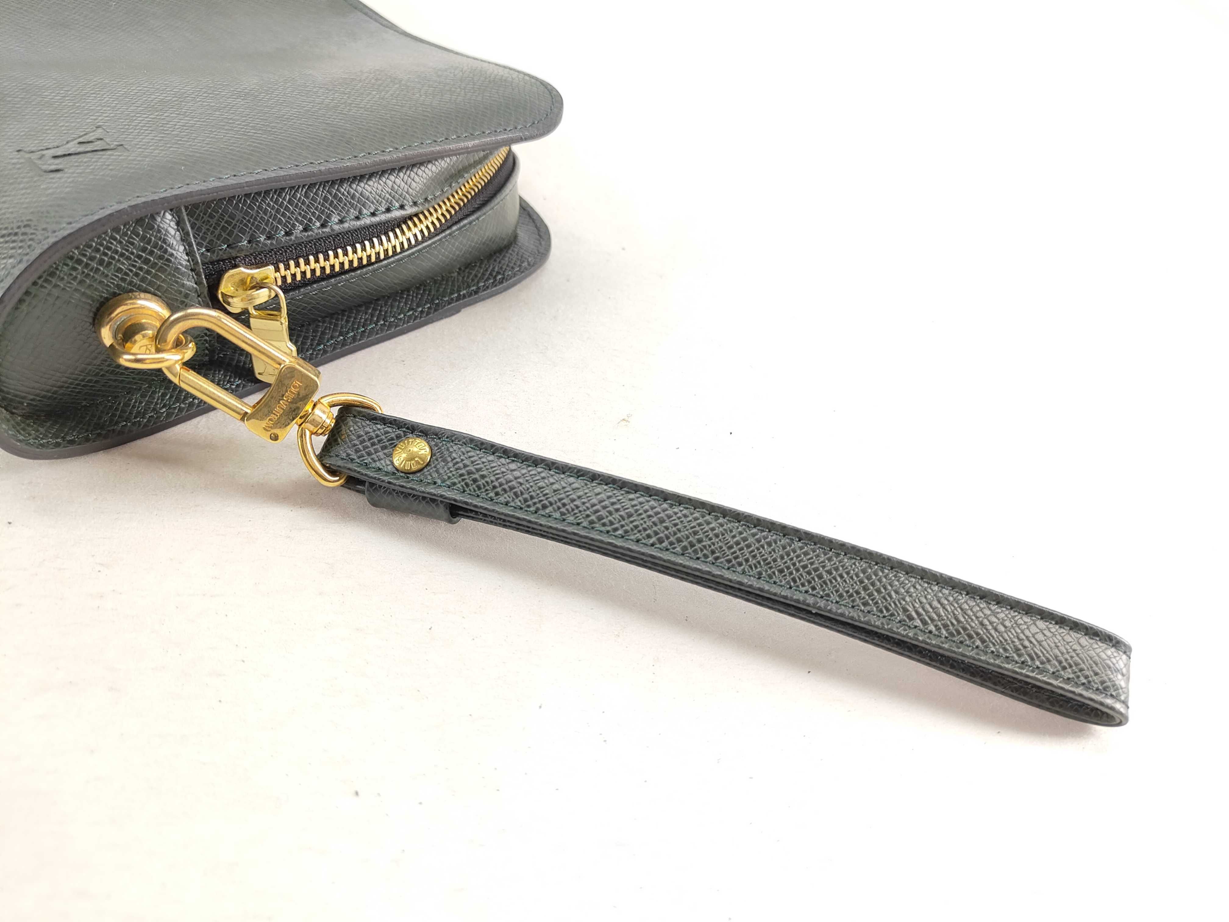 Taiga Epi Leather Second Bag — view 6
