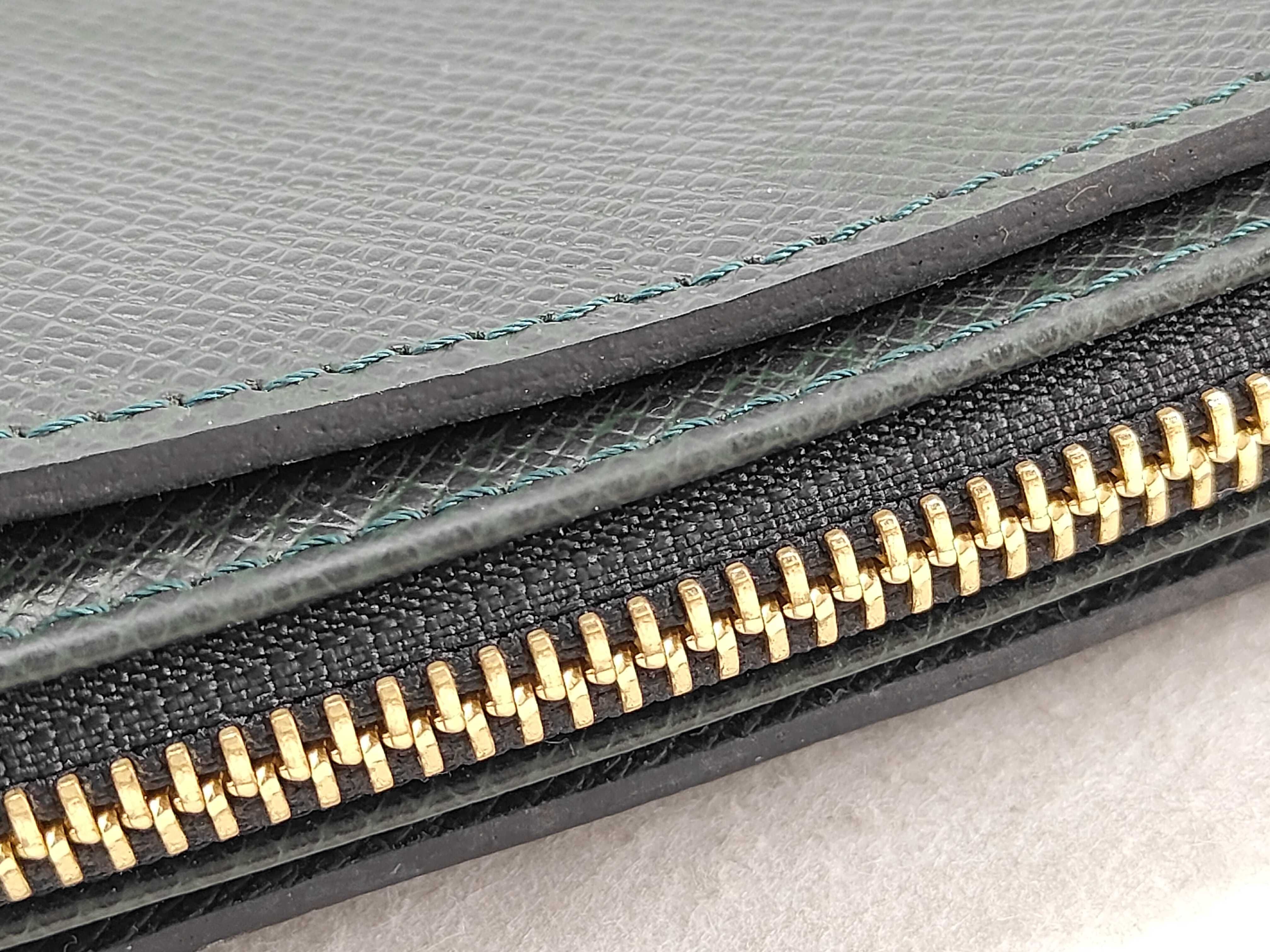 Taiga Epi Leather Second Bag — view 9
