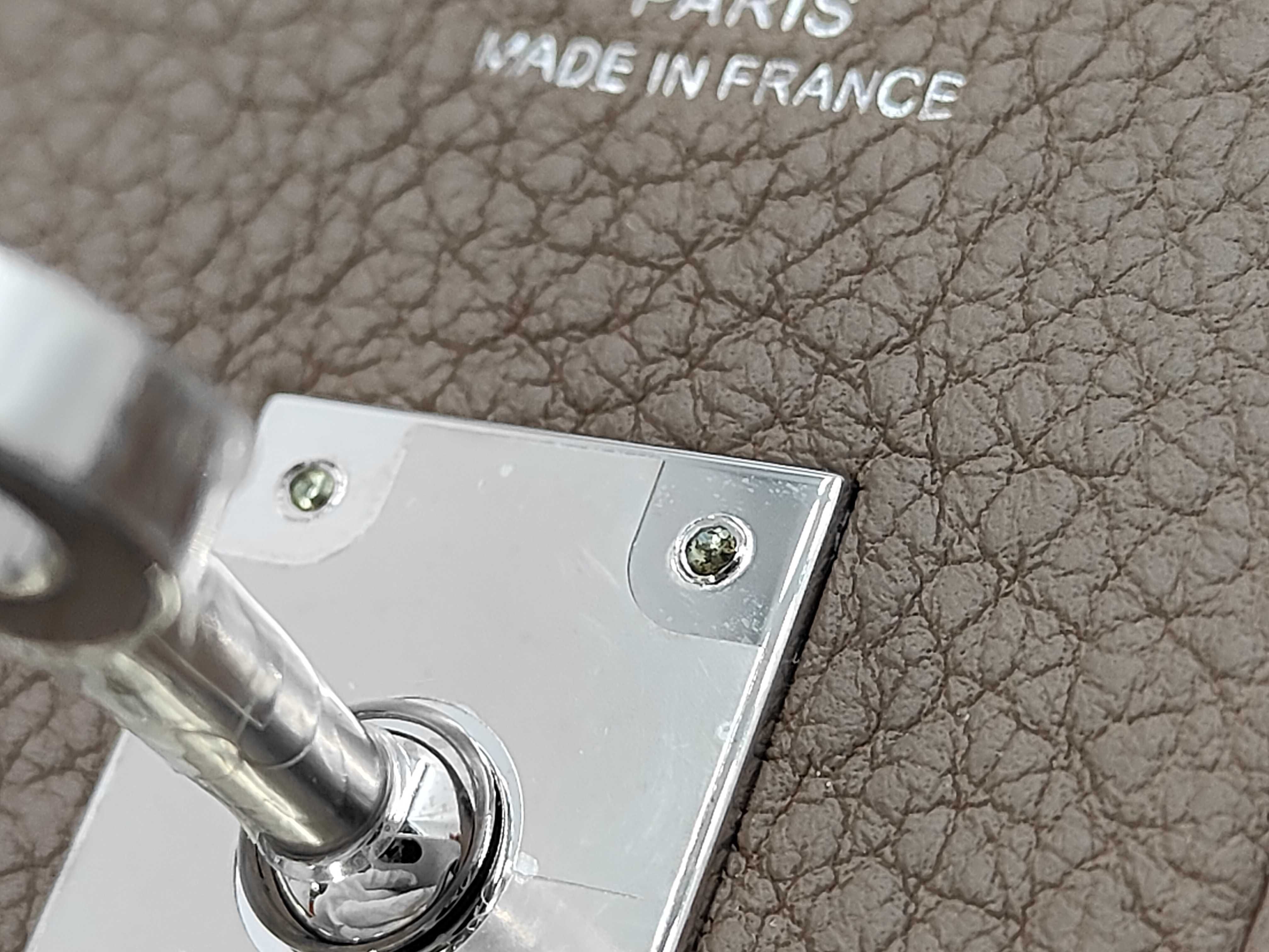 Birkin 25 Togo Etoupe Silver Hardware K Stamp Handbag — view 9