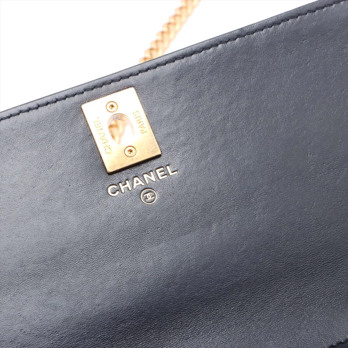 Matelasse Lambskin Chain Shoulder Bag Navy Gold Hardware JPPECT0L Random Plate — view 13