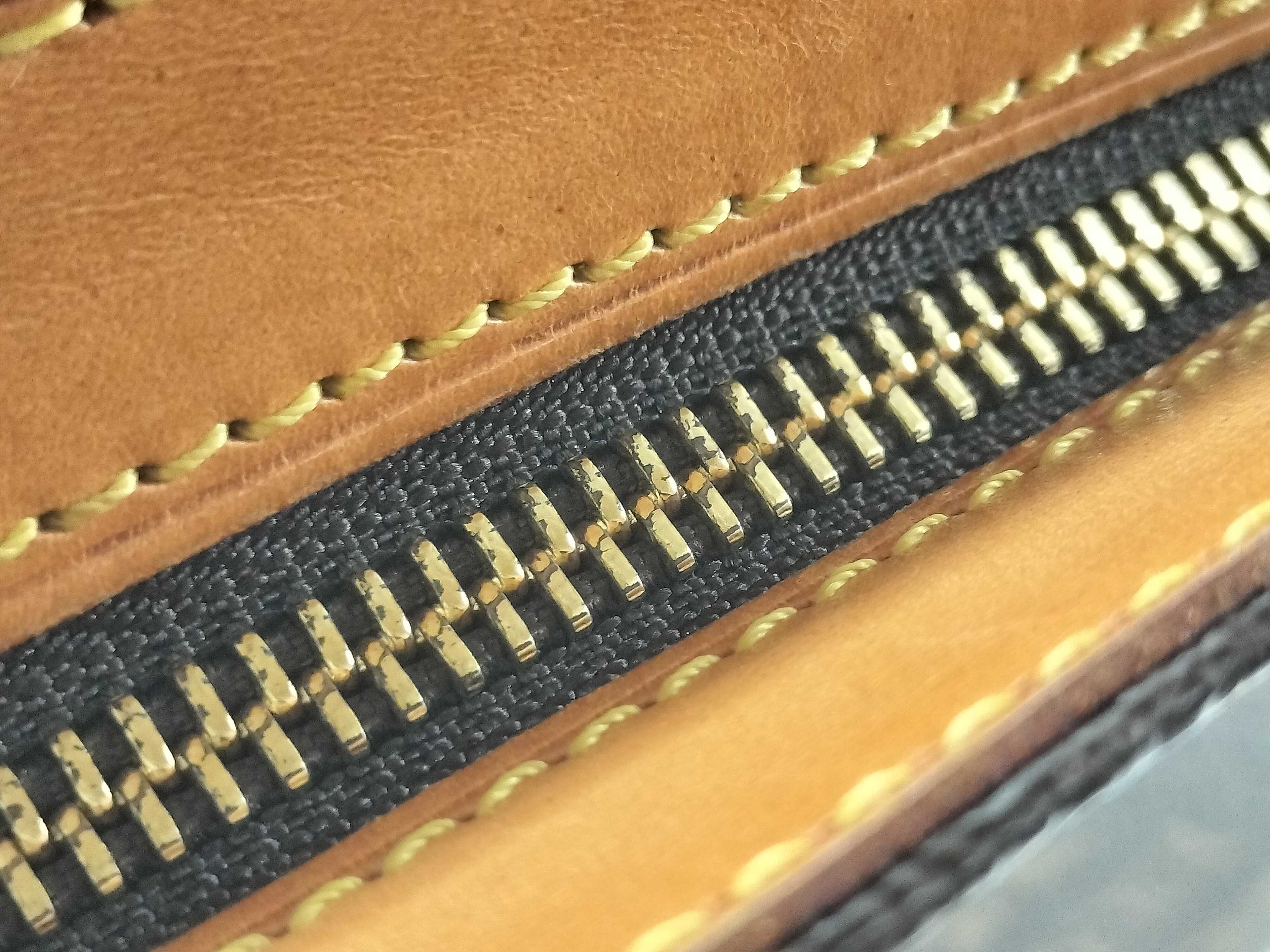 Monogram Louis Vuitton Druot Monogram Brown Shoulder Bag — view 8