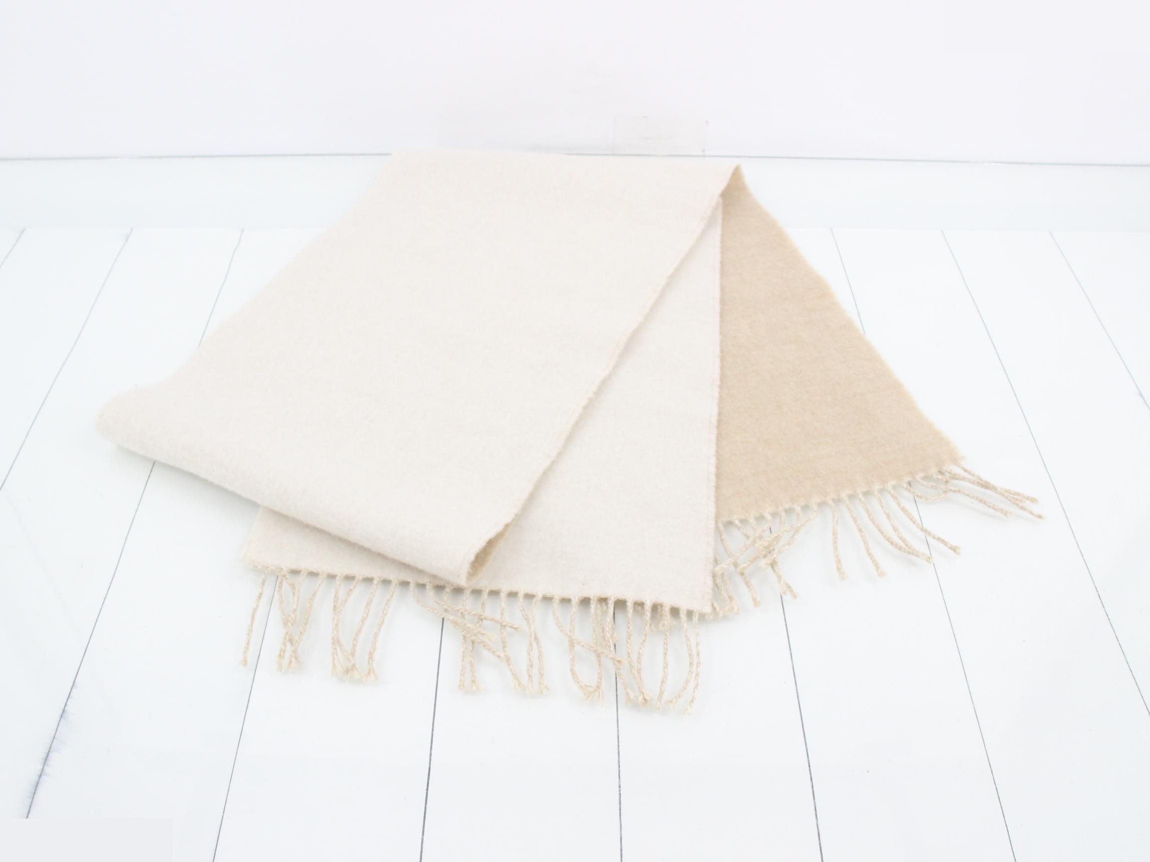 Logo scarf with tag — view 3